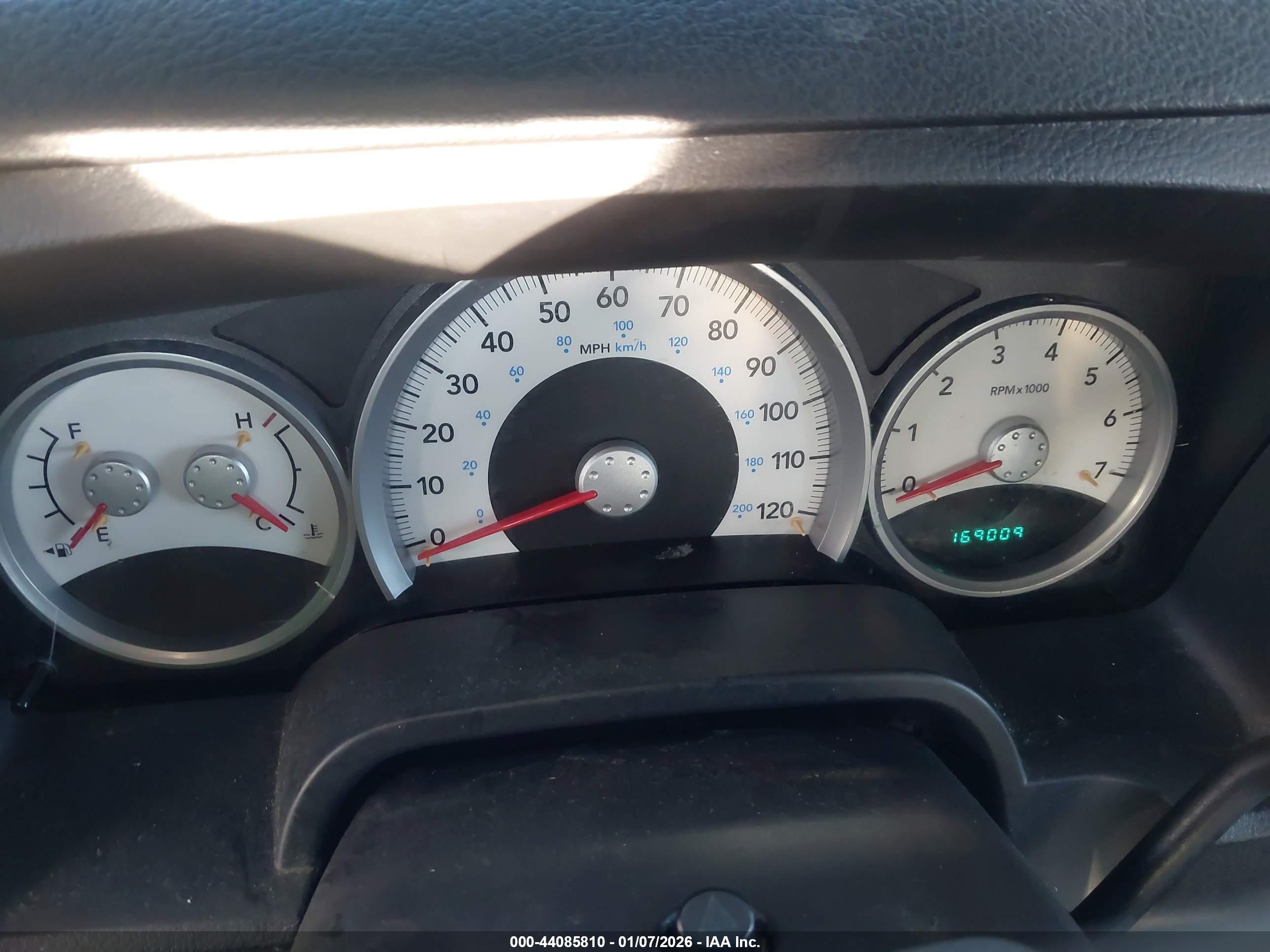 DODGE DAKOTA image 7