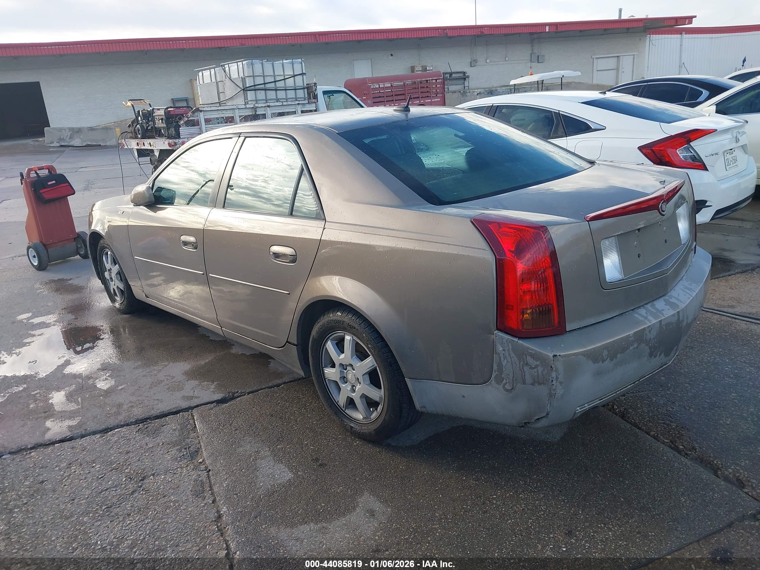 CADILLAC CTS image 3