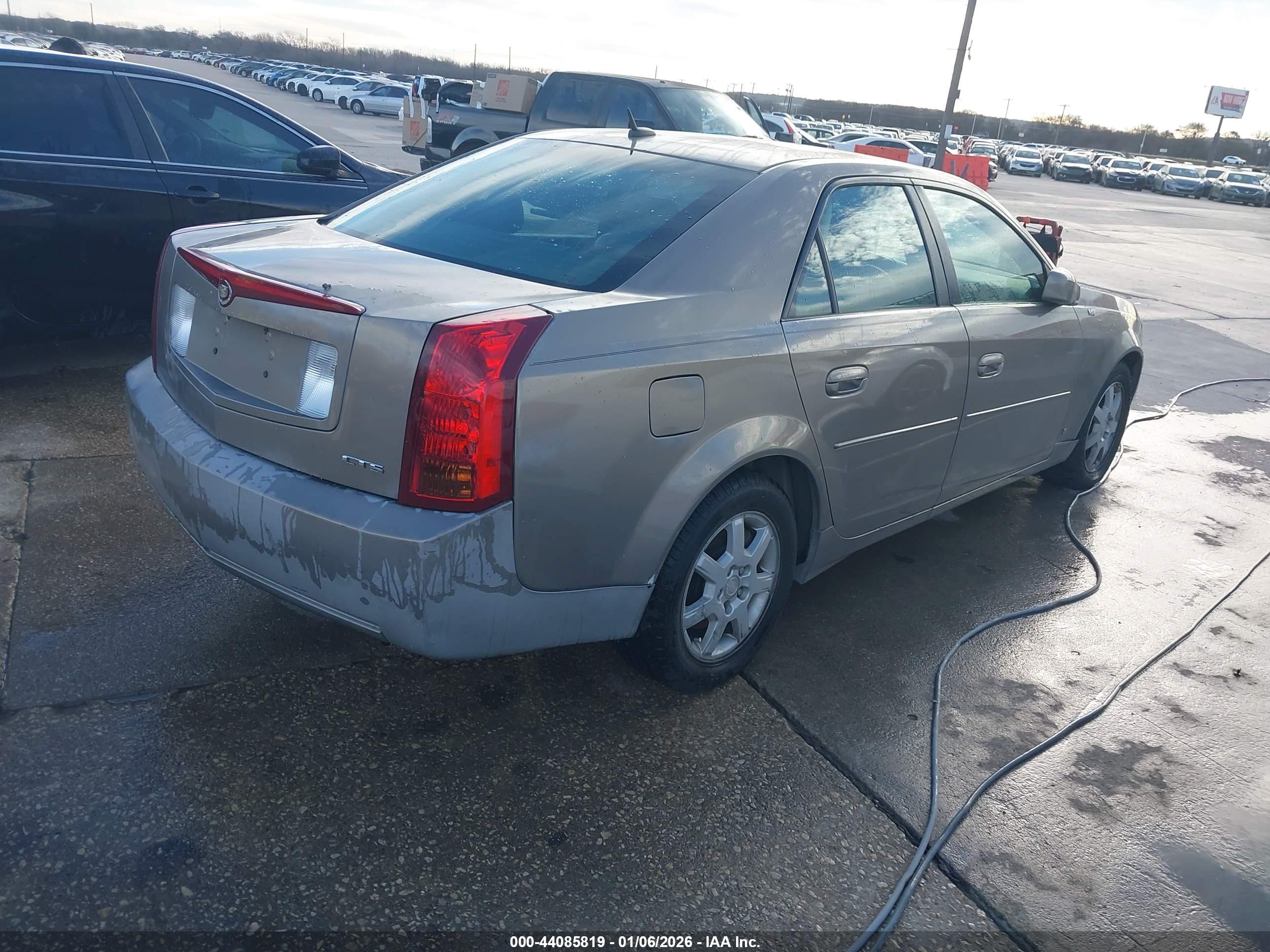 CADILLAC CTS image 4