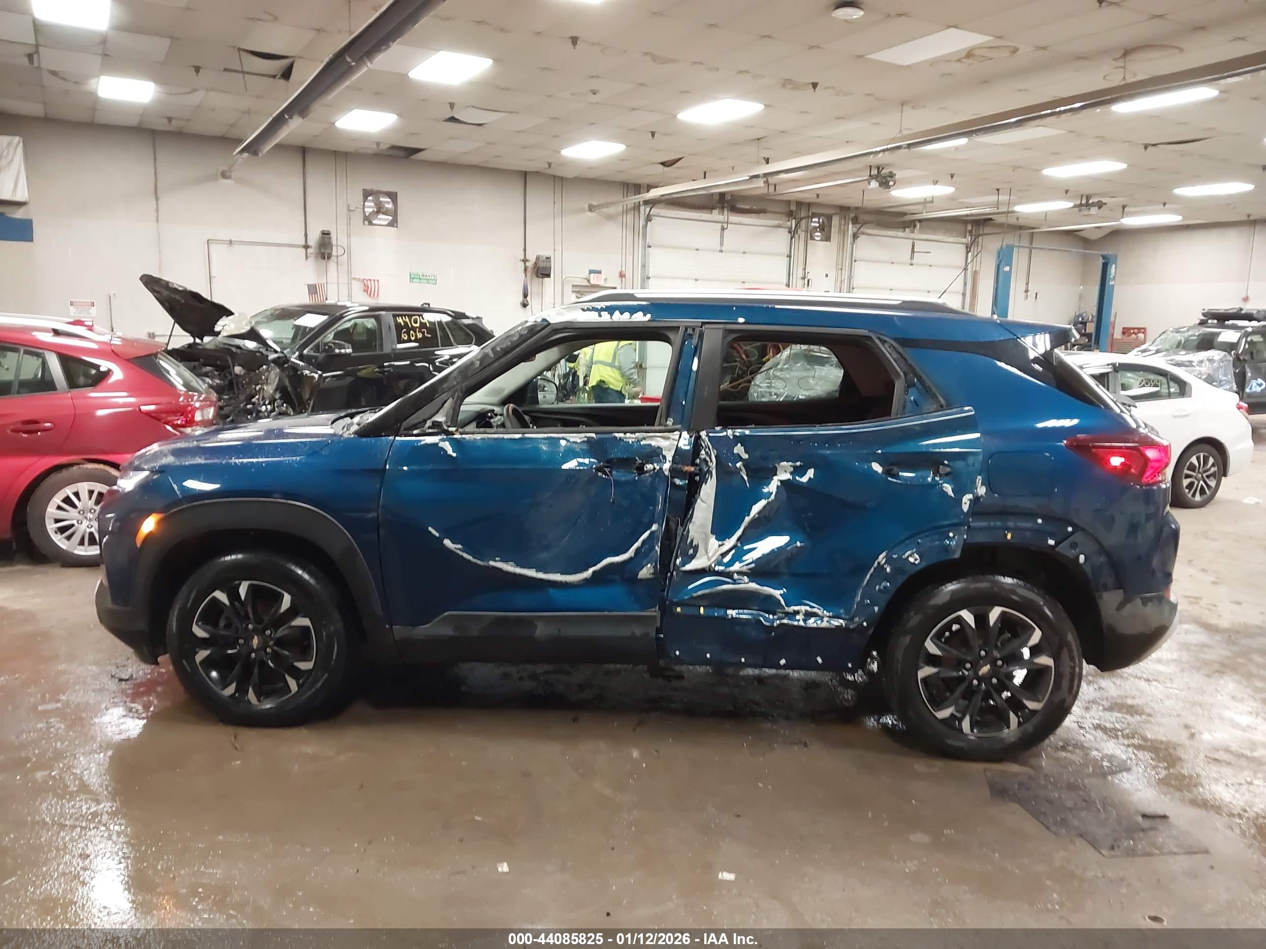 CHEVROLET TRAILBLAZER image 6