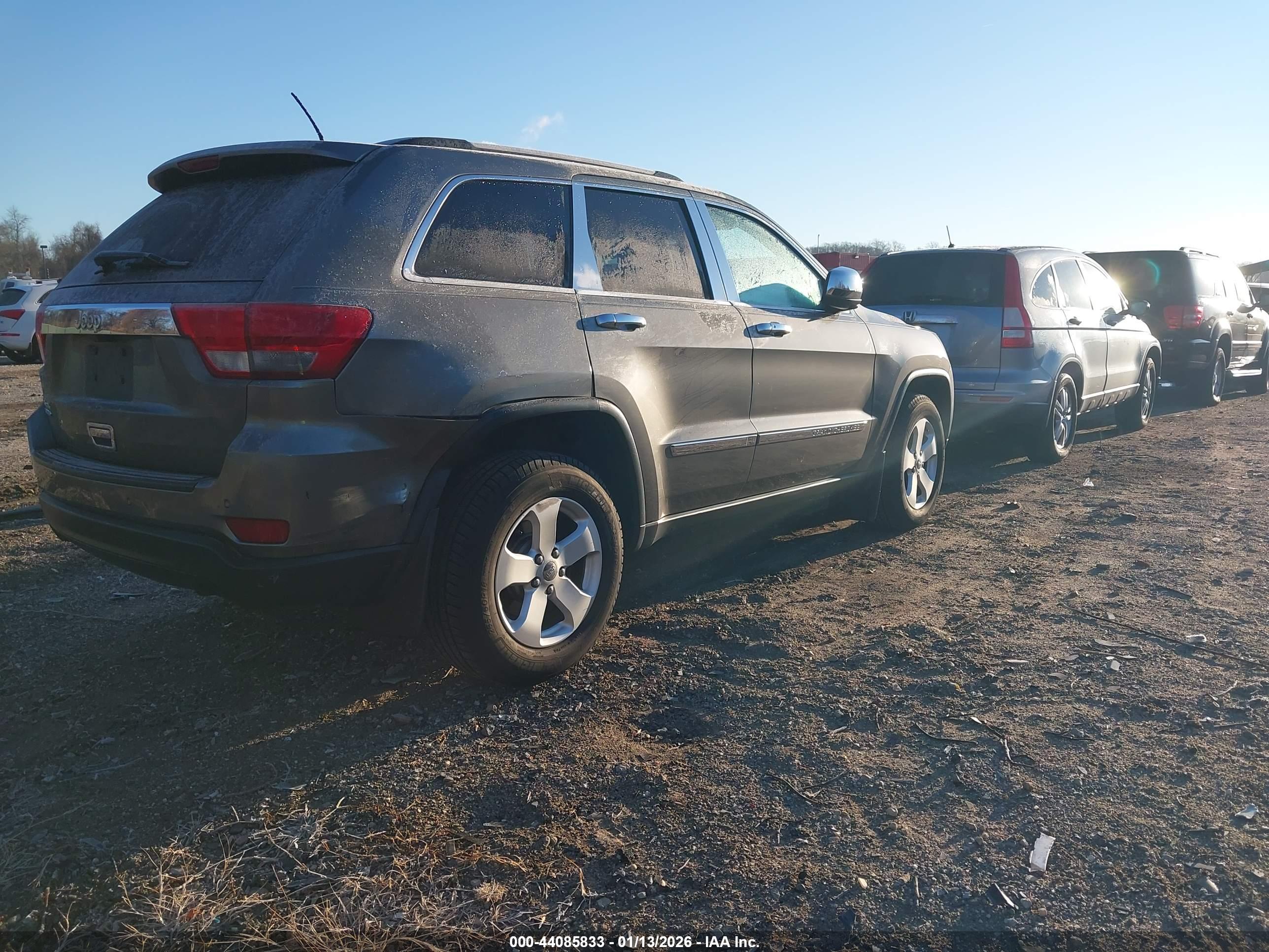 JEEP GRAND image 4