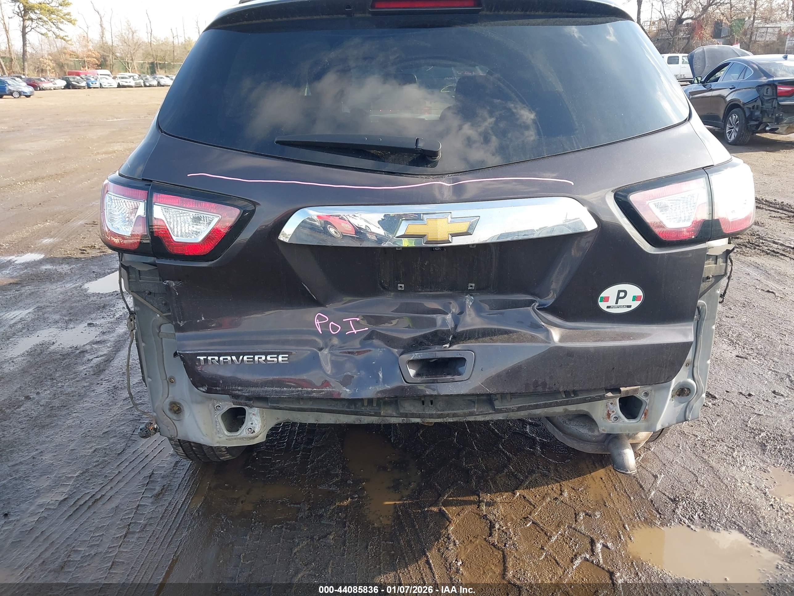 CHEVROLET TRAVERSE image 6