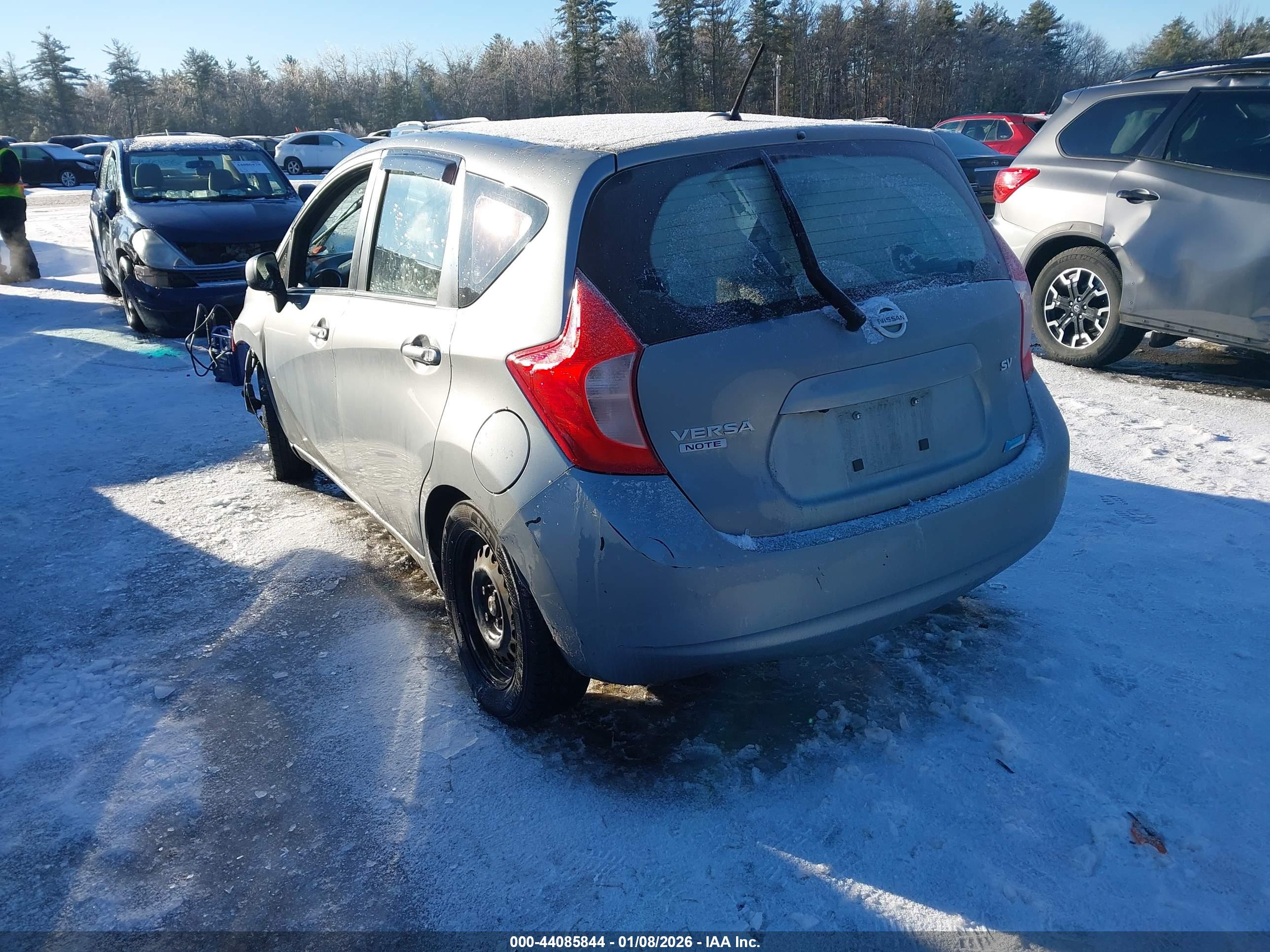 NISSAN VERSA image 3