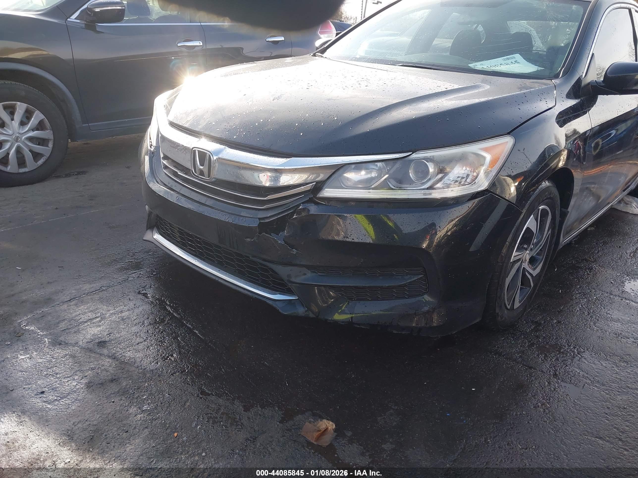 HONDA ACCORD image 6