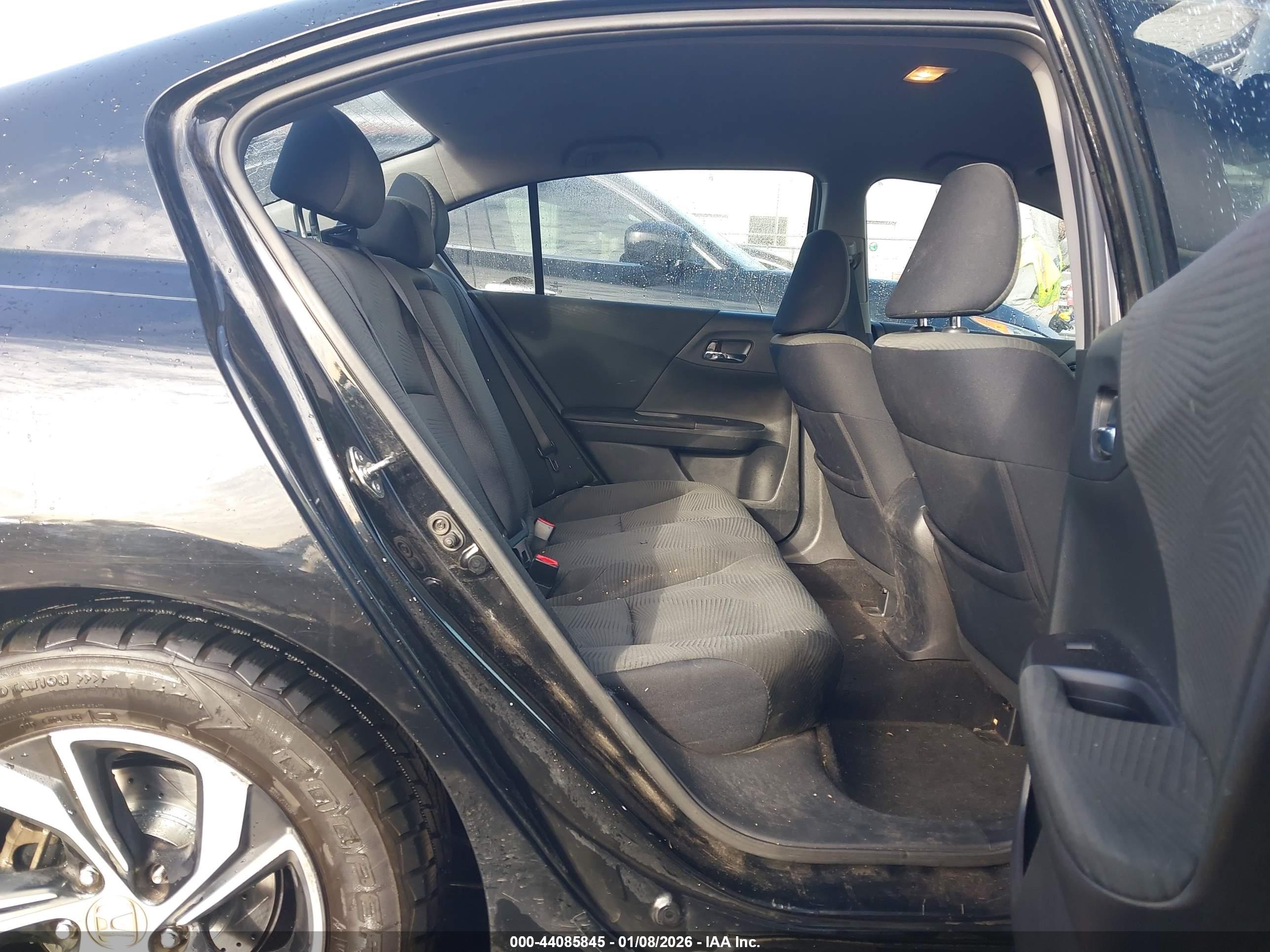 HONDA ACCORD image 8