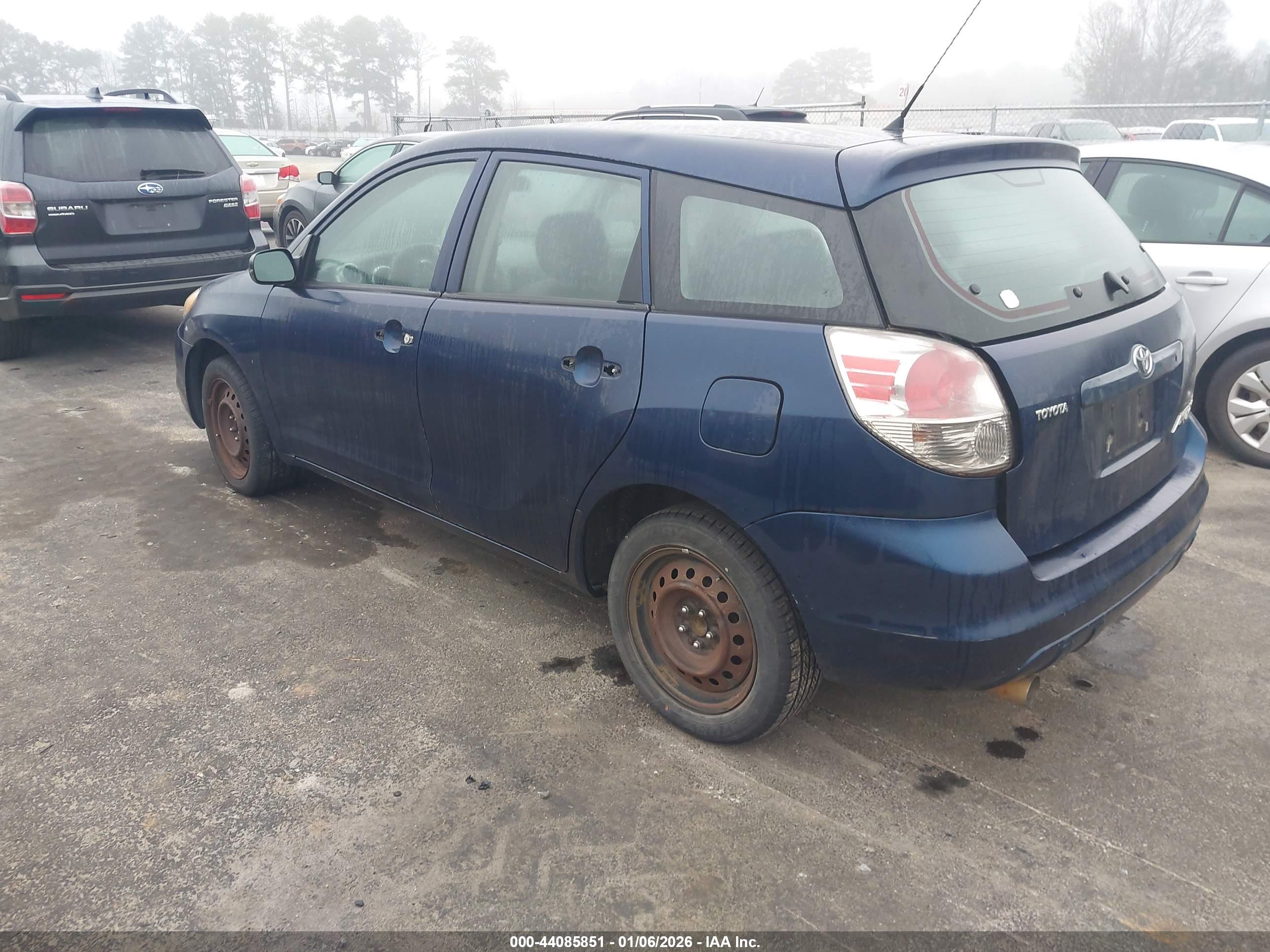 TOYOTA MATRIX image 3