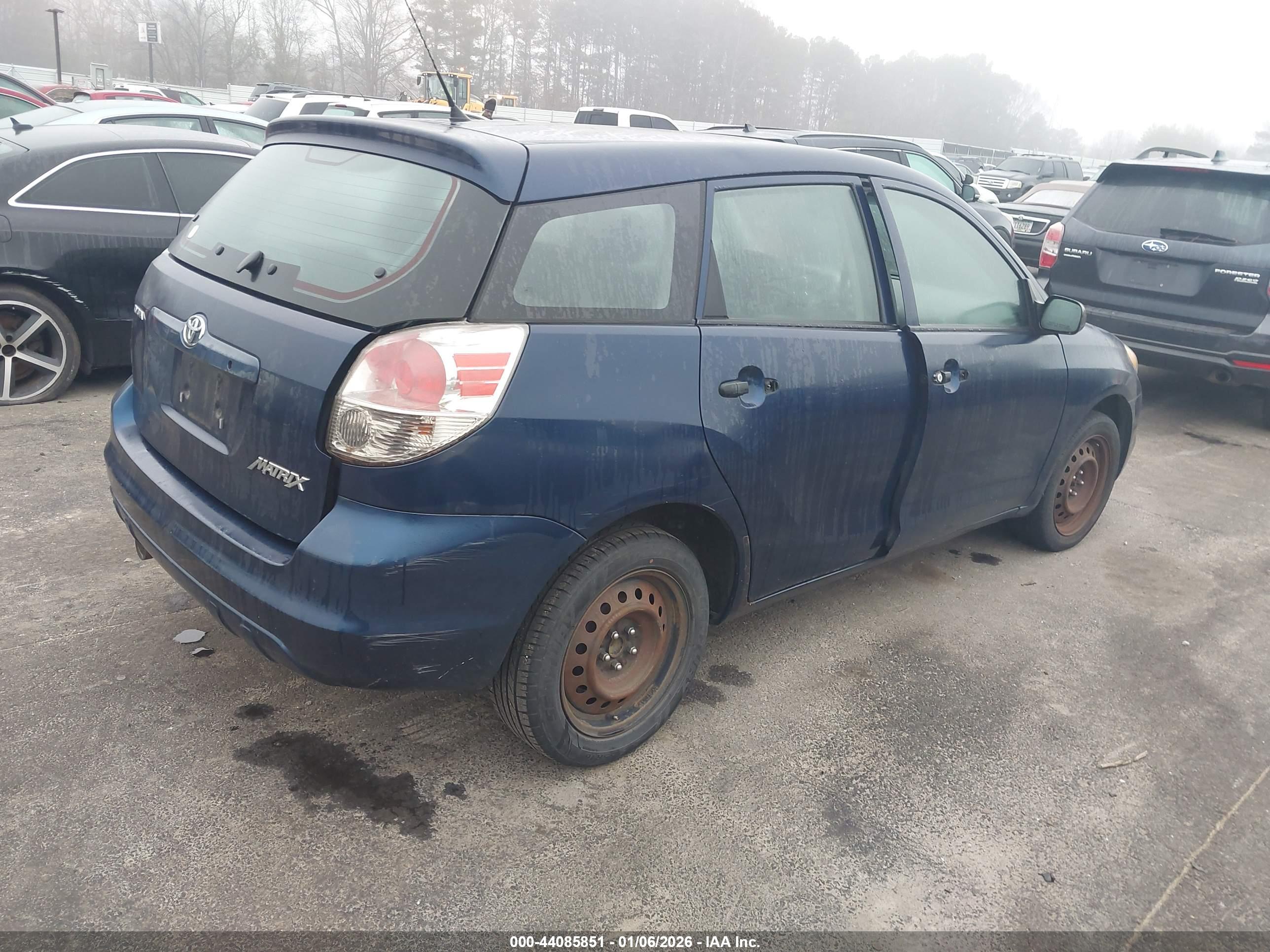 TOYOTA MATRIX image 4