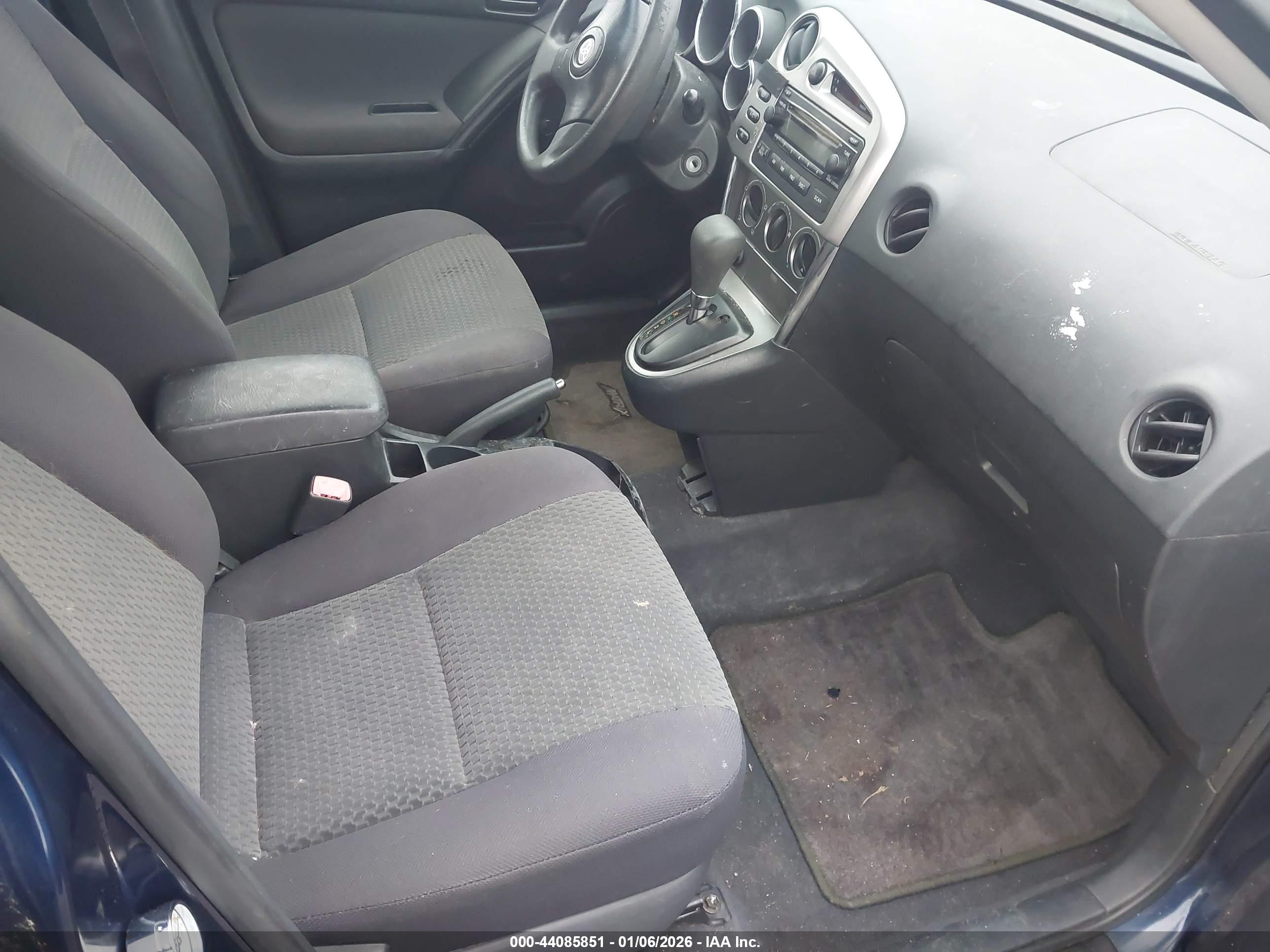 TOYOTA MATRIX image 5