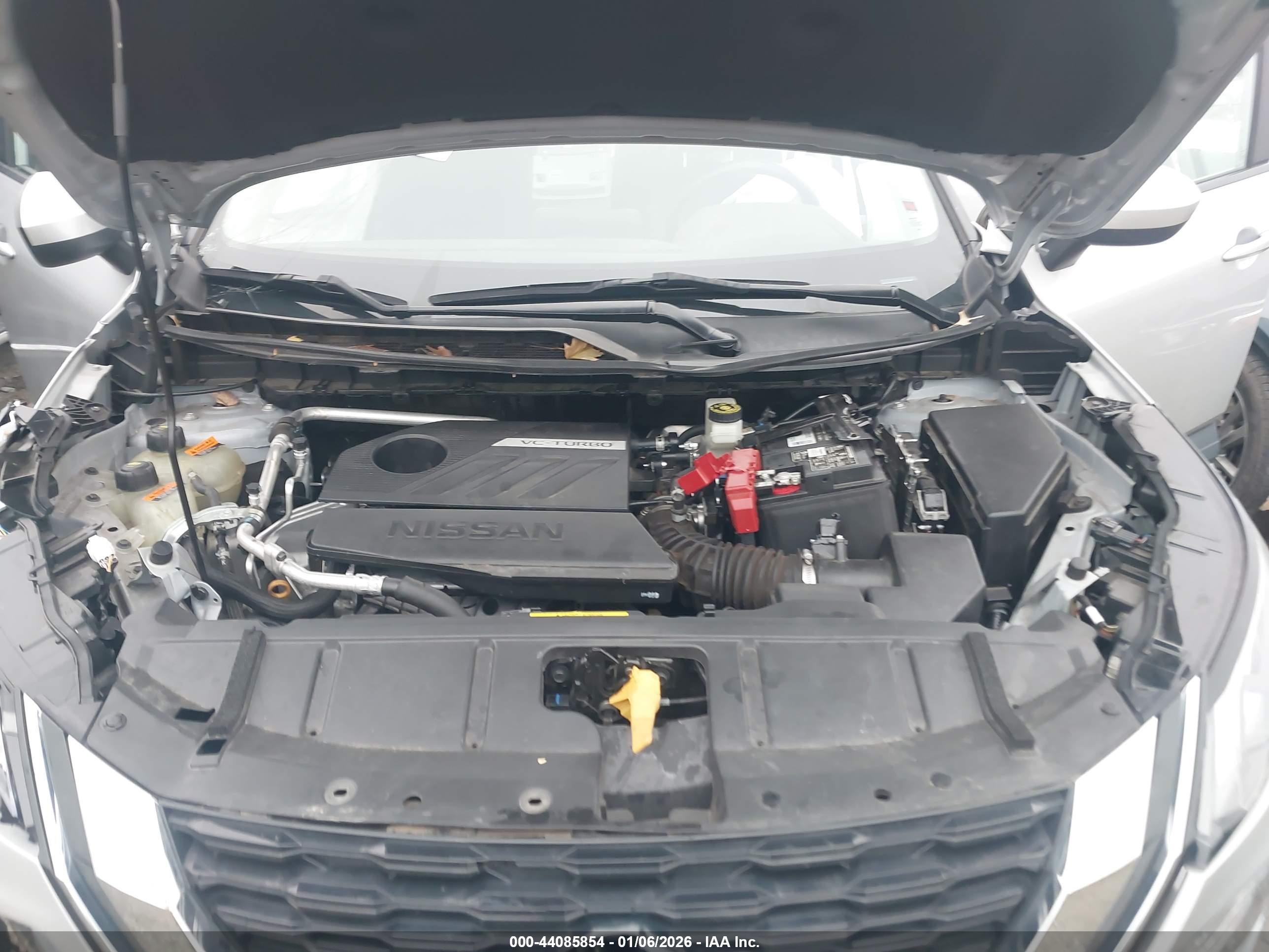 NISSAN ROGUE image 10