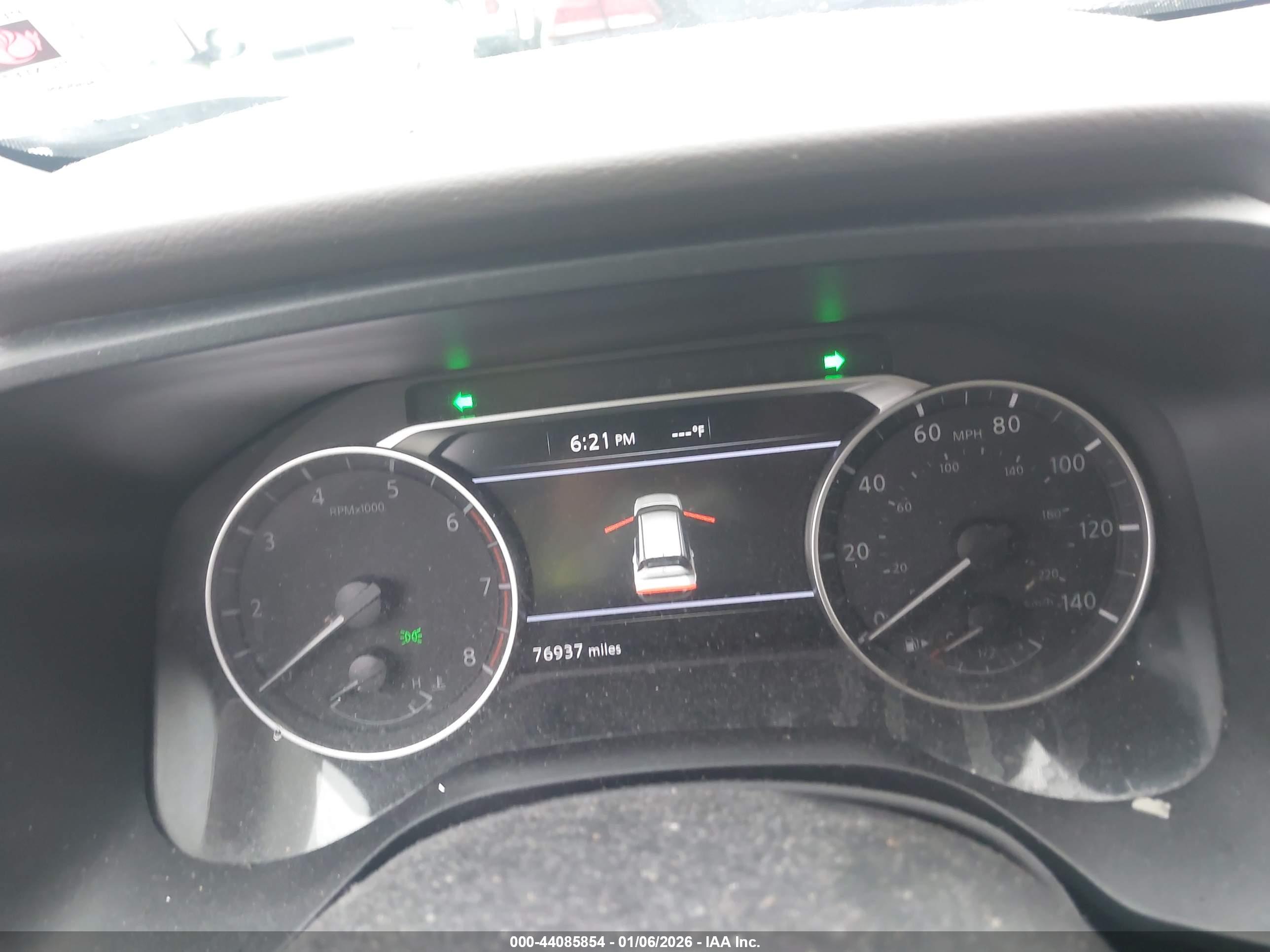 NISSAN ROGUE image 7