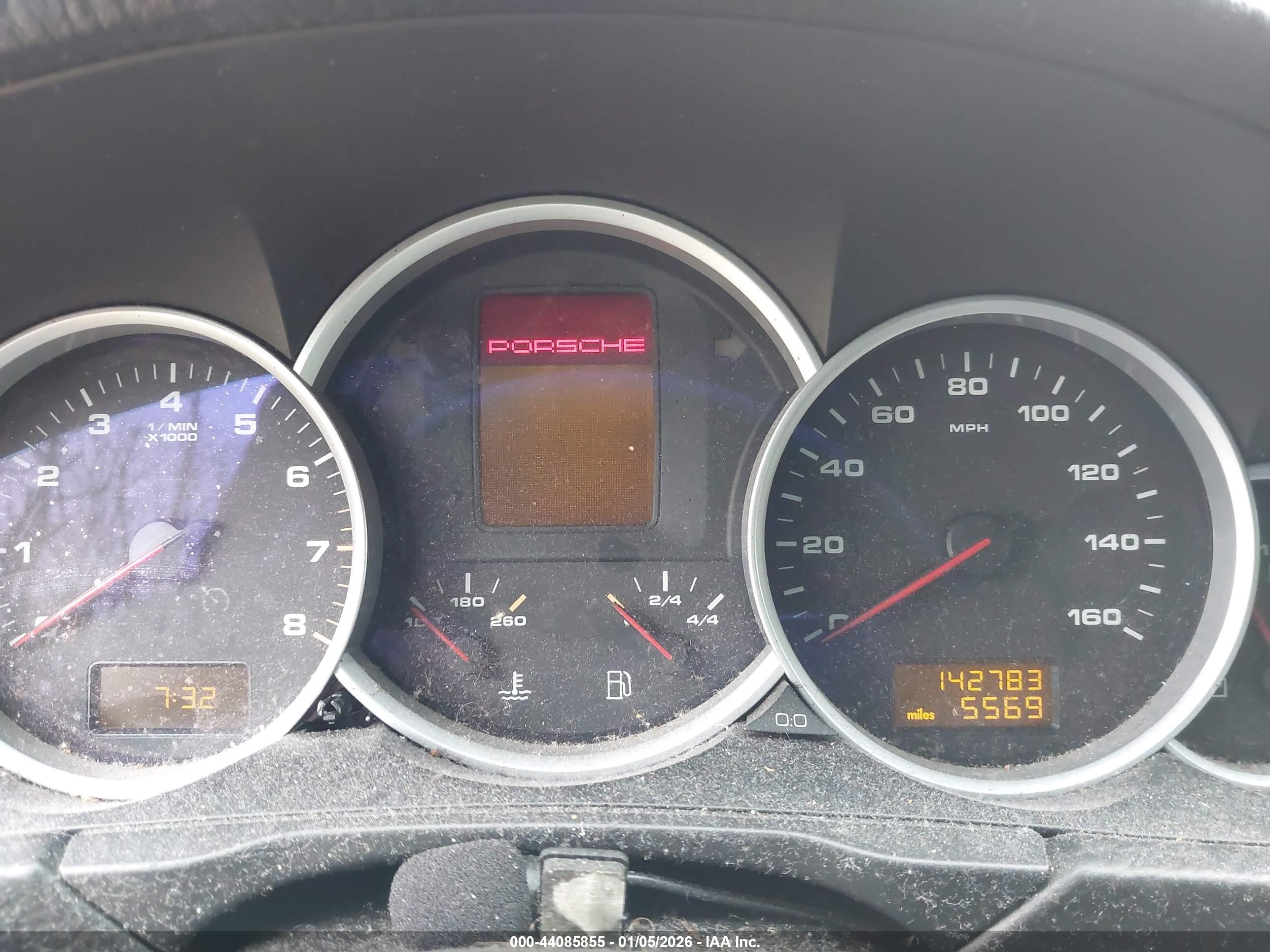 PORSCHE CAYENNE image 7