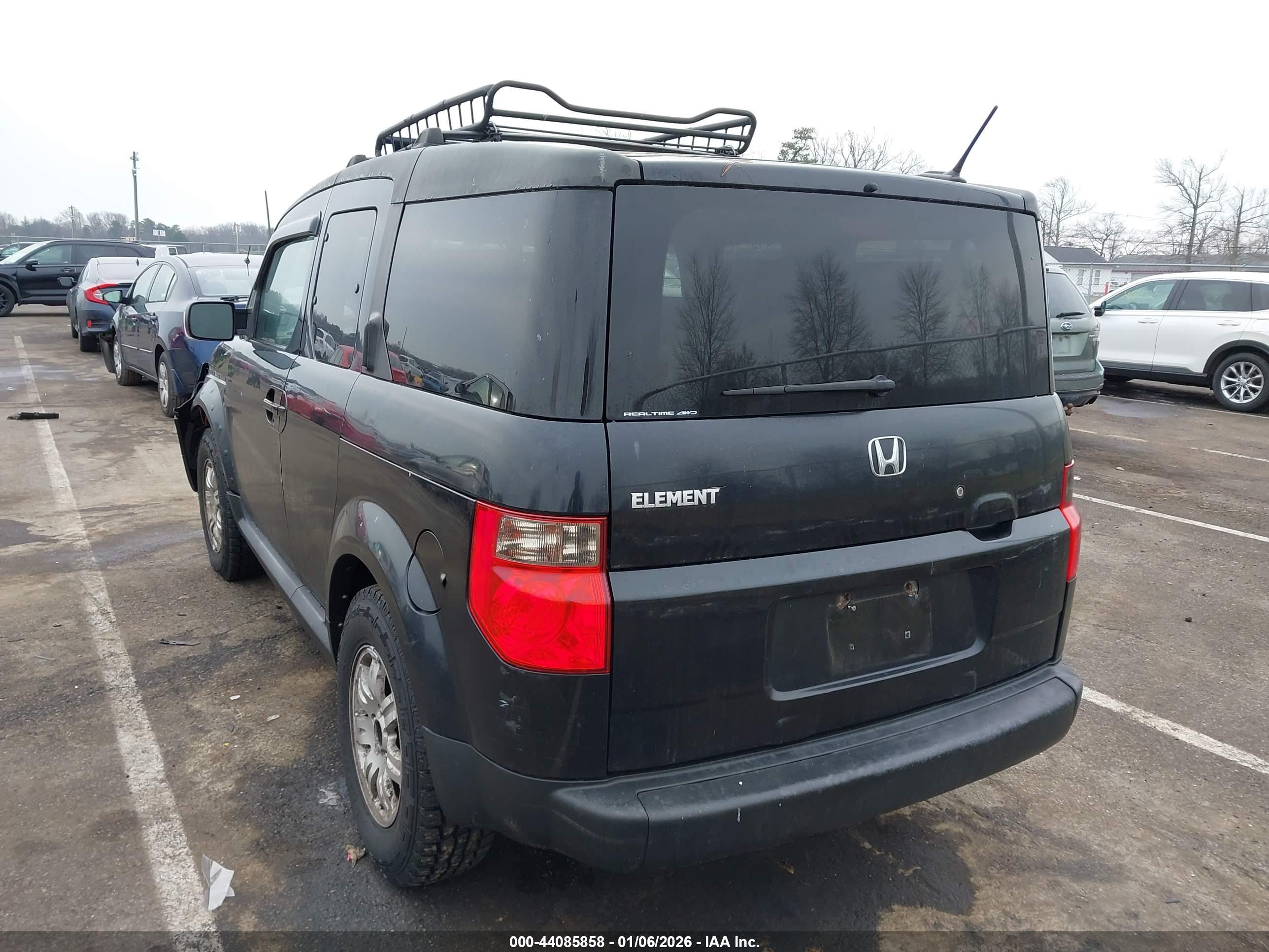 HONDA ELEMENT image 3