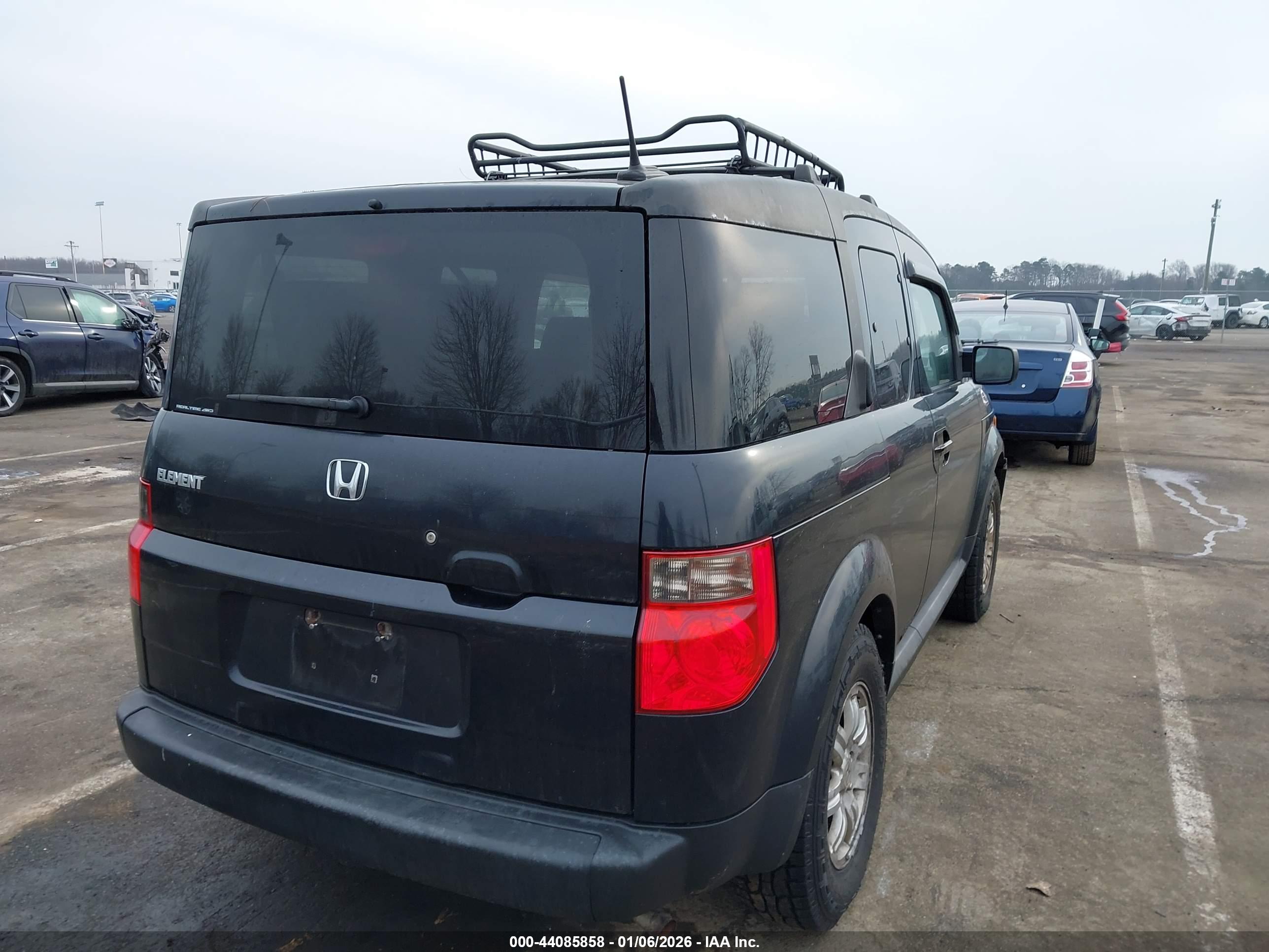 HONDA ELEMENT image 4