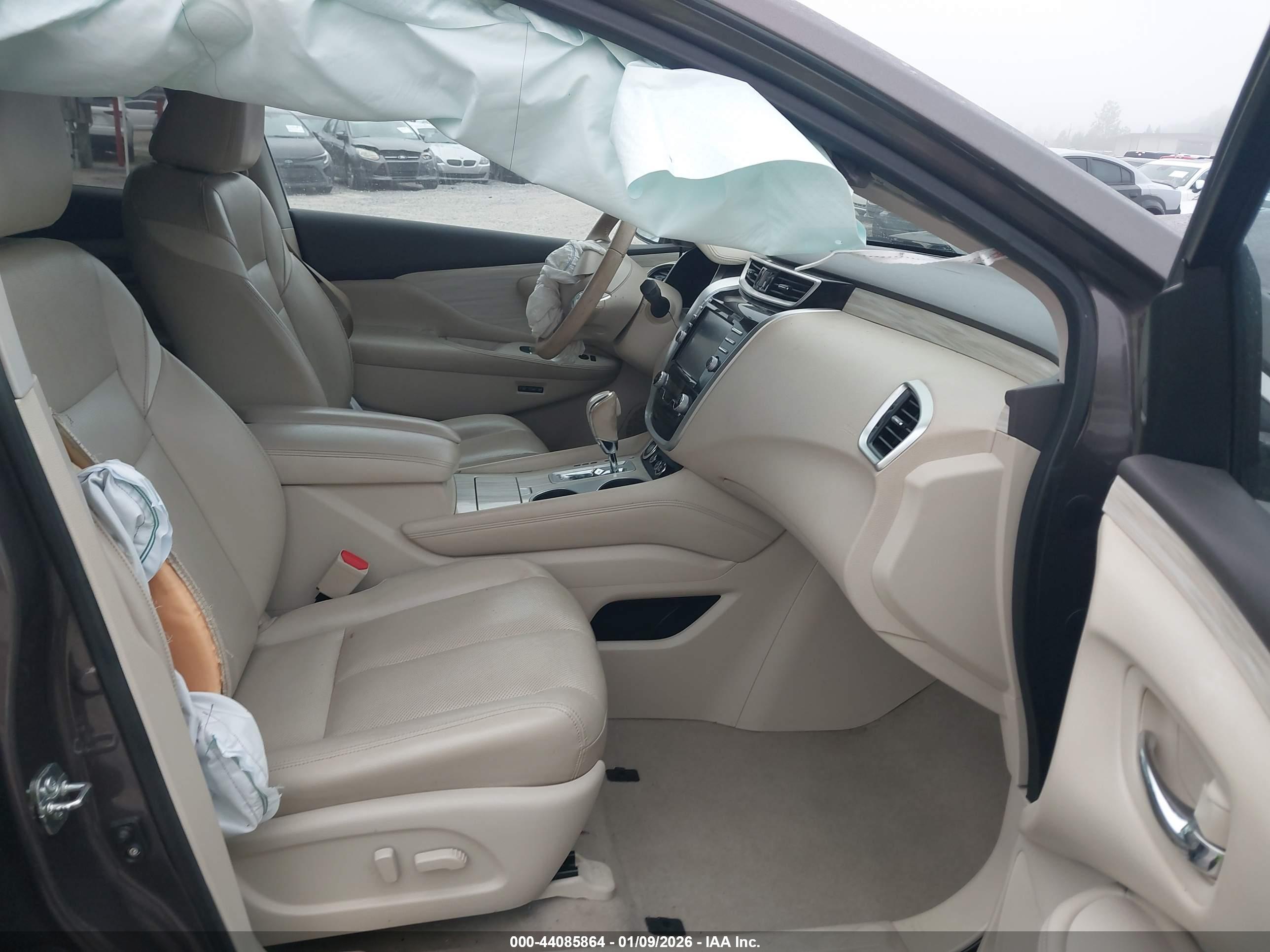 NISSAN MURANO image 5