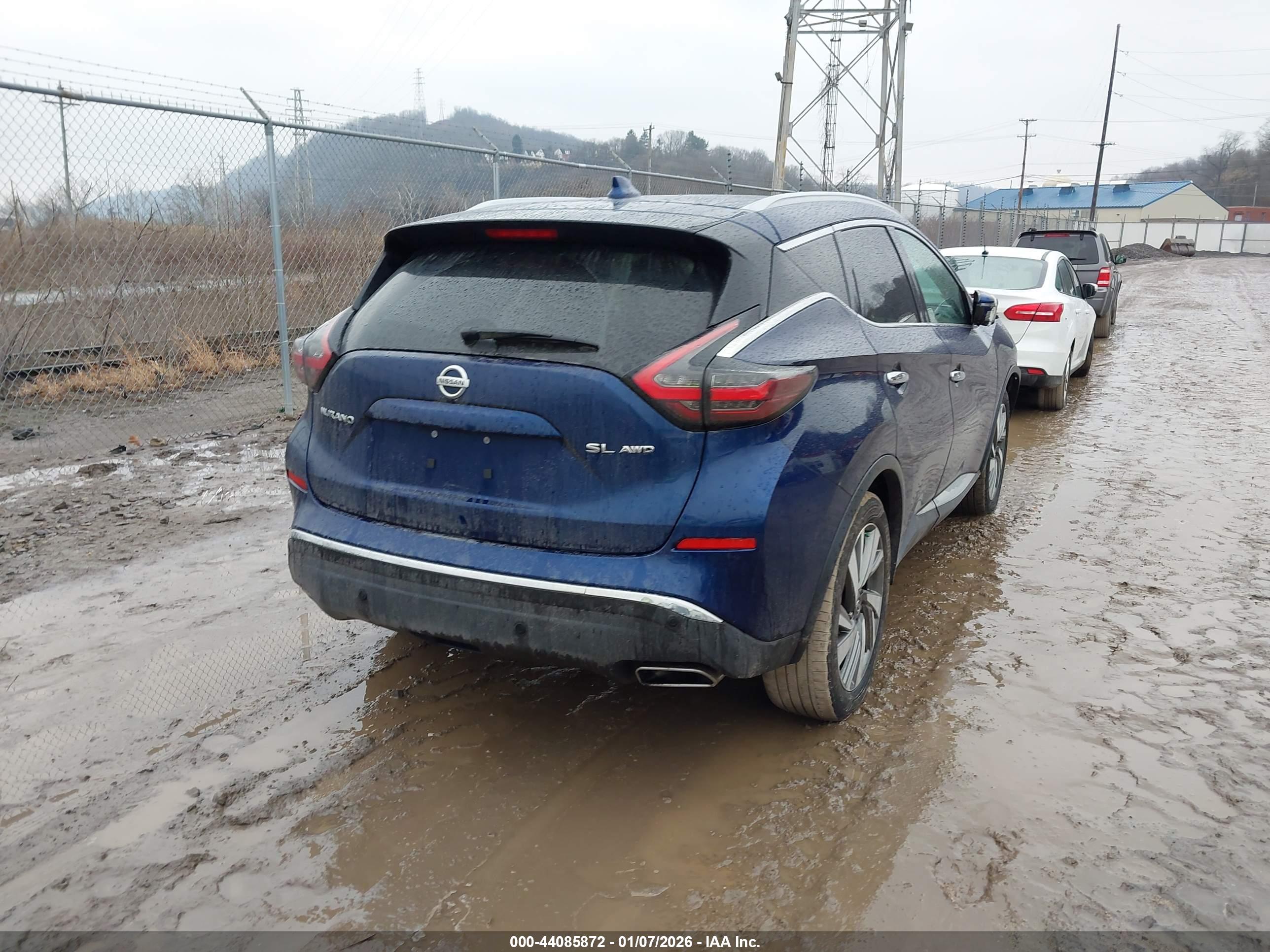 NISSAN MURANO image 4