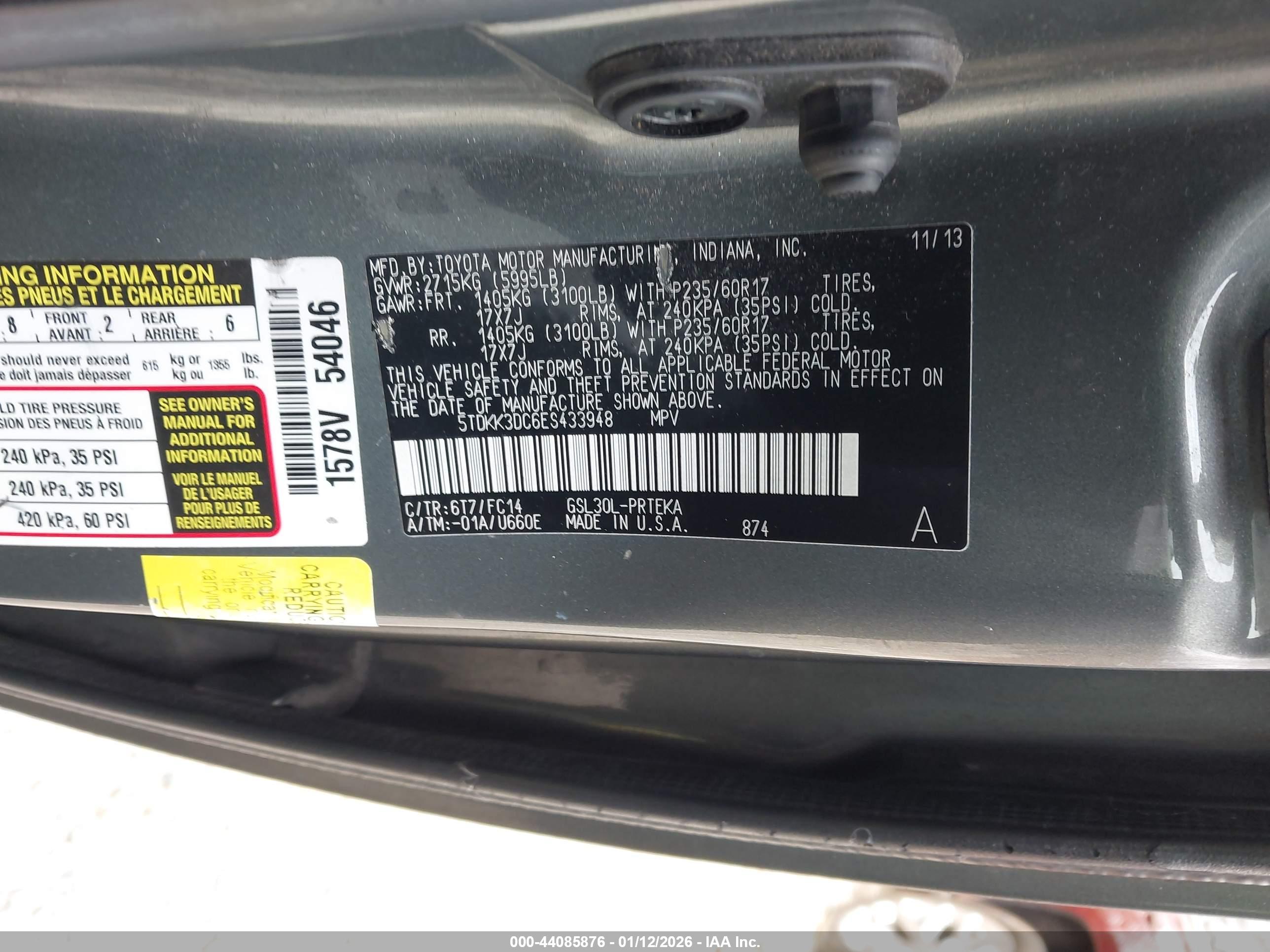 TOYOTA SIENNA image 9