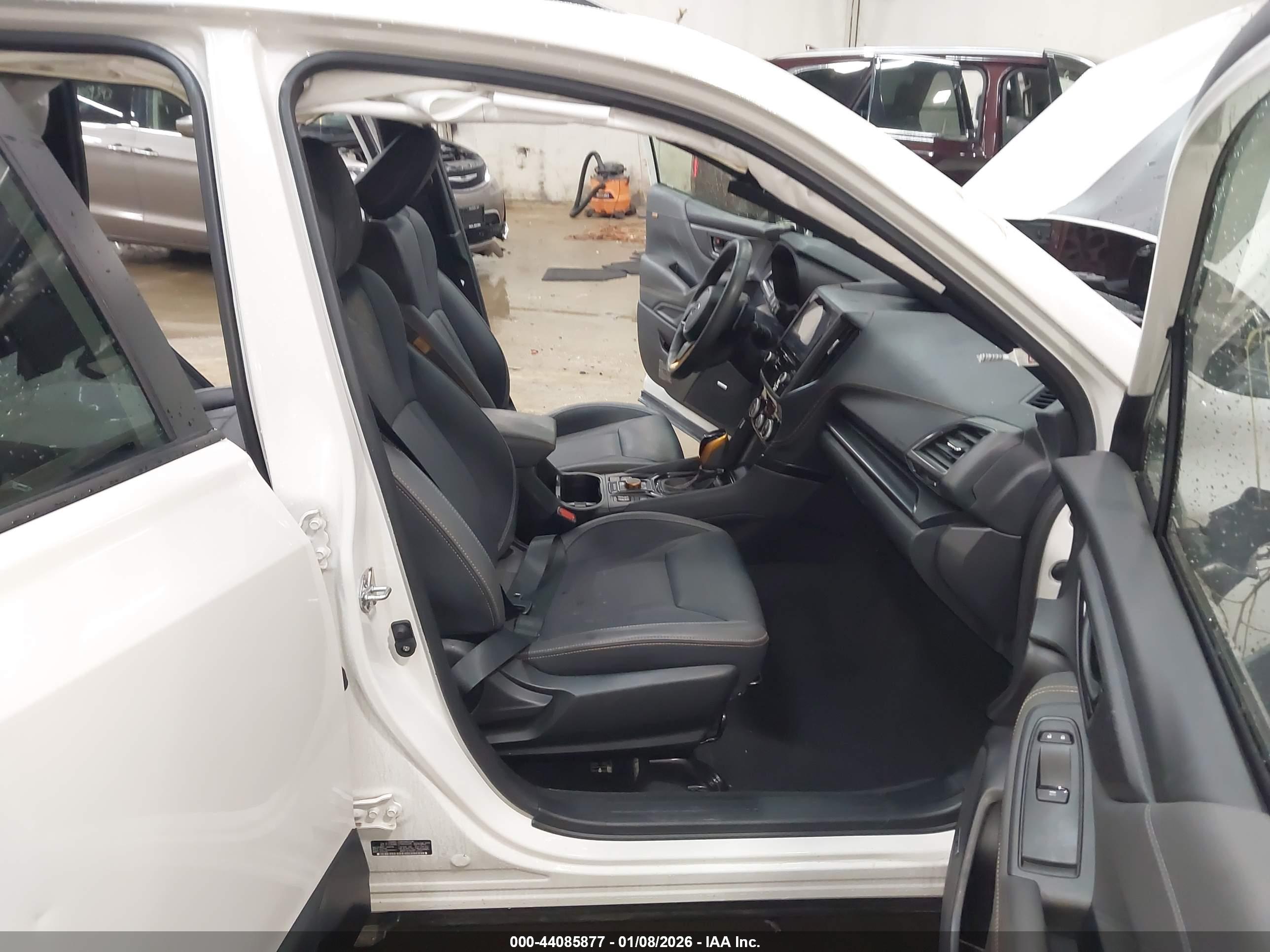 SUBARU FORESTER image 5