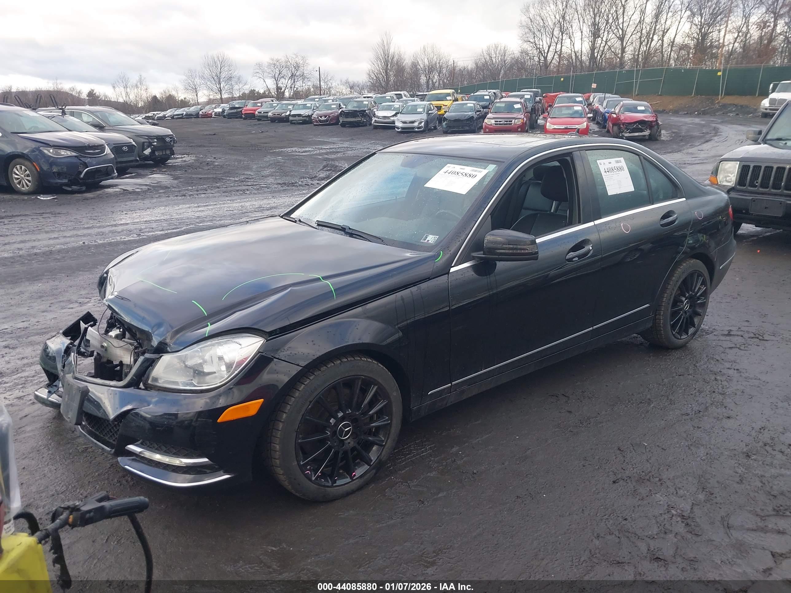 MERCEDES-BENZ C image 2