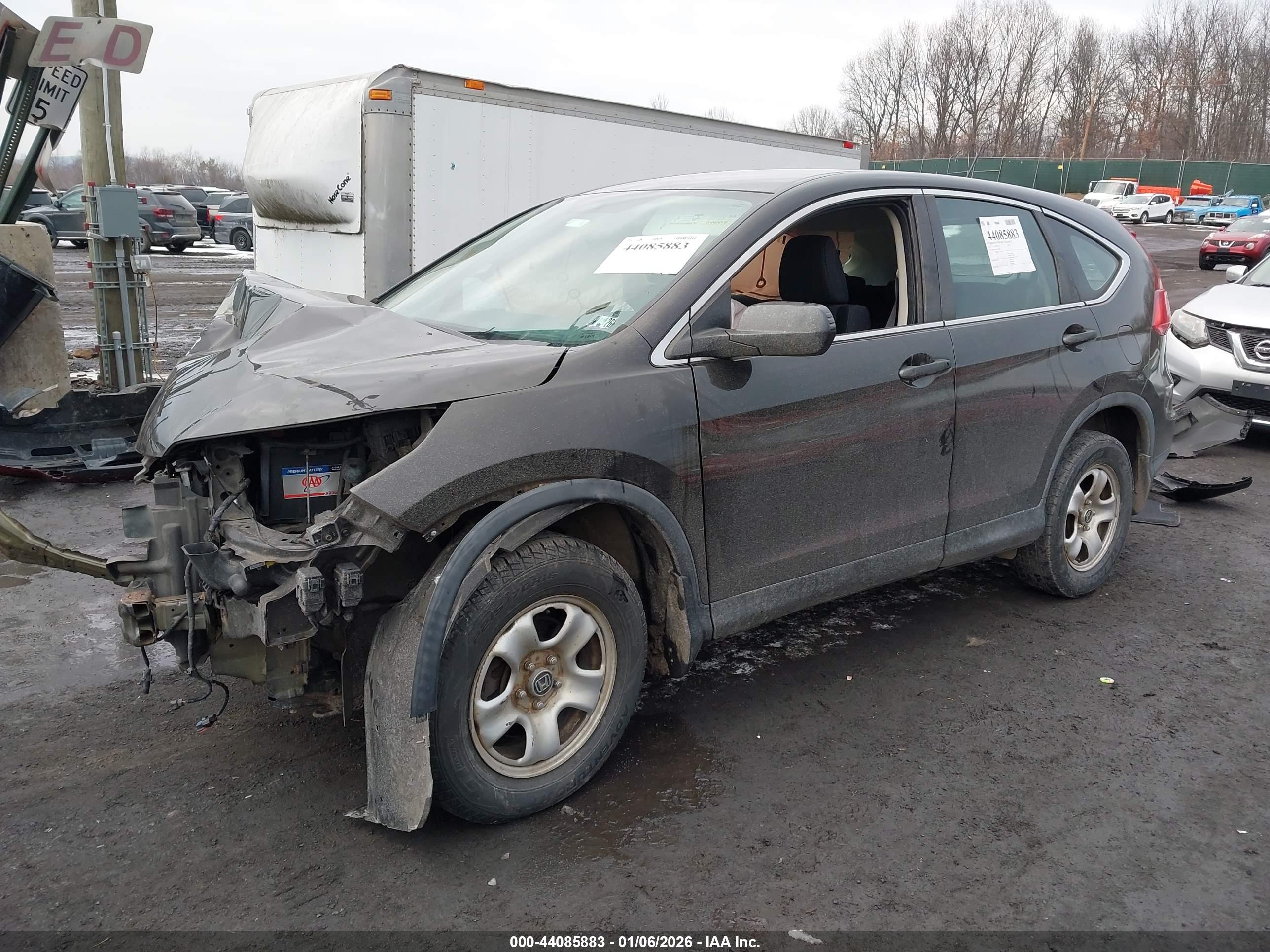 HONDA CR-V image 2
