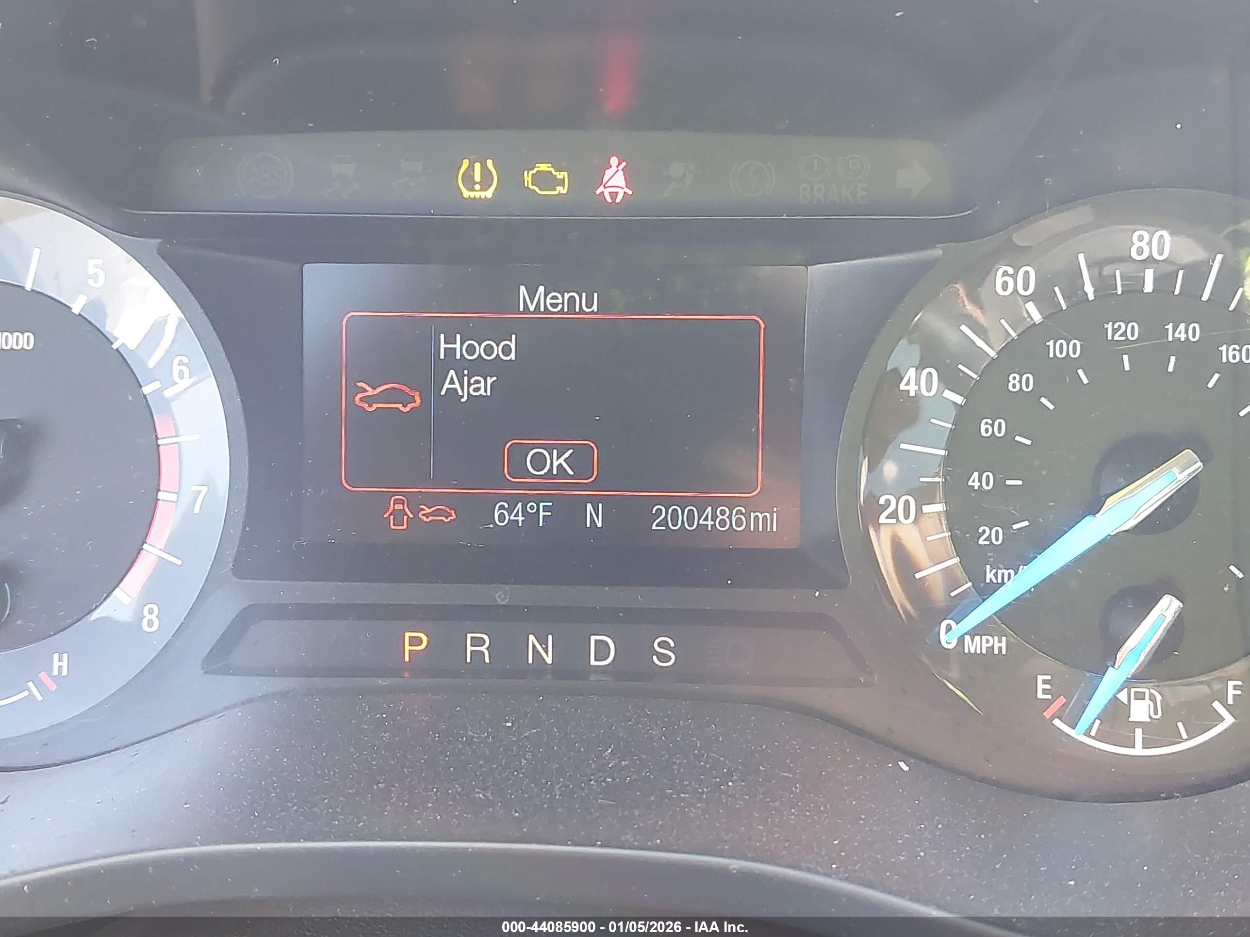 FORD FUSION image 7