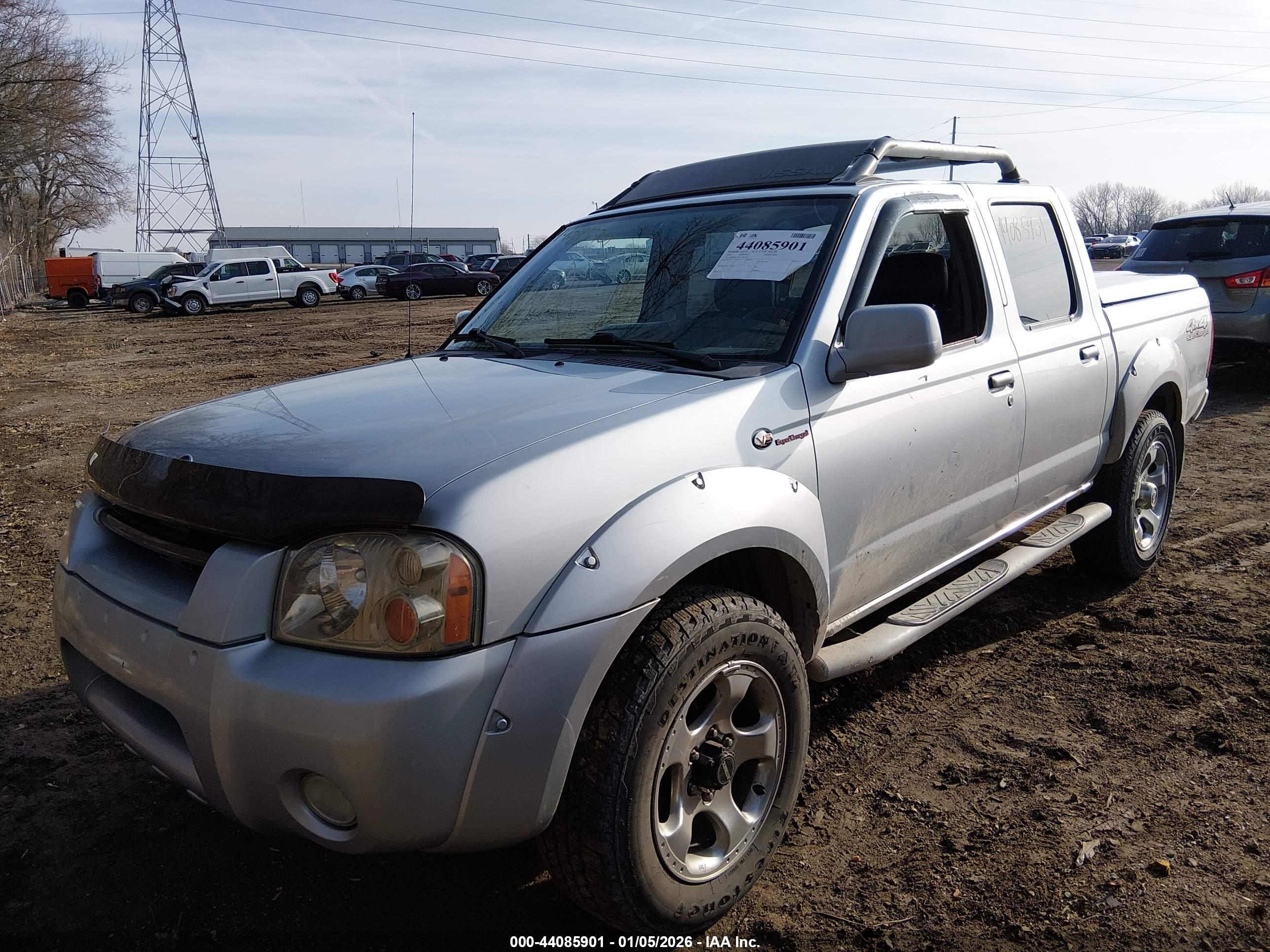 NISSAN FRONTIER image 2