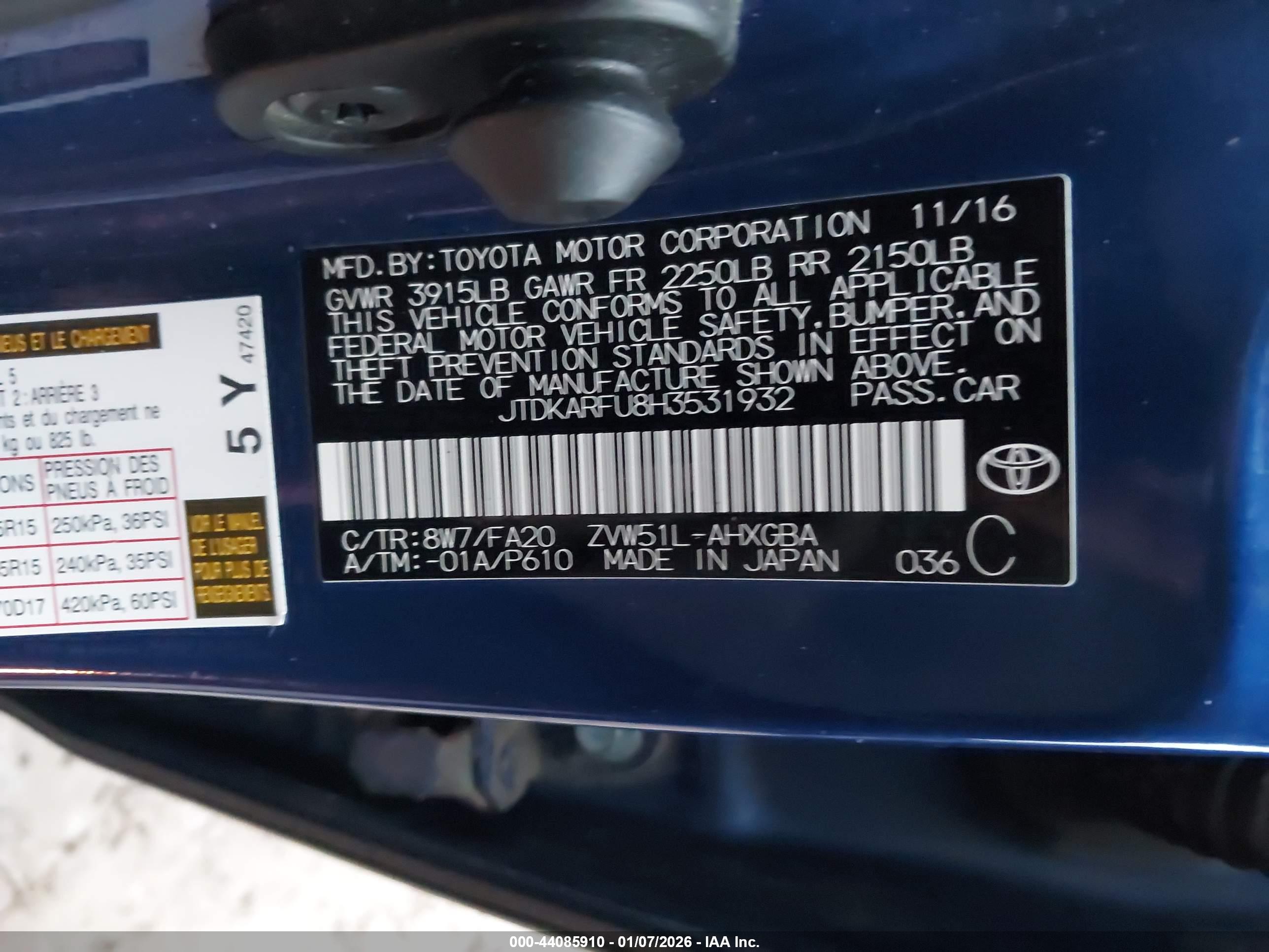 TOYOTA PRIUS image 9