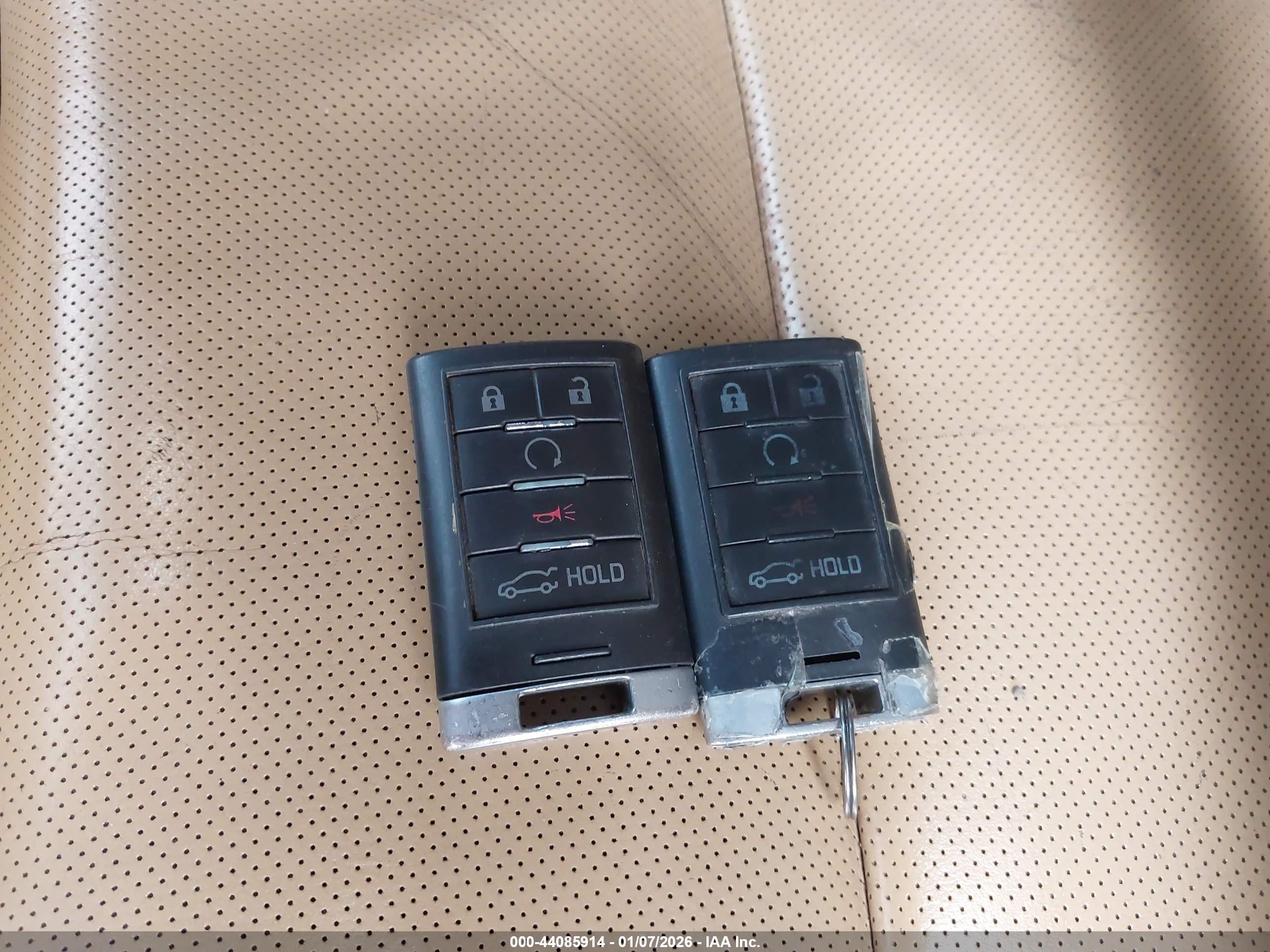 CADILLAC XTS image 11