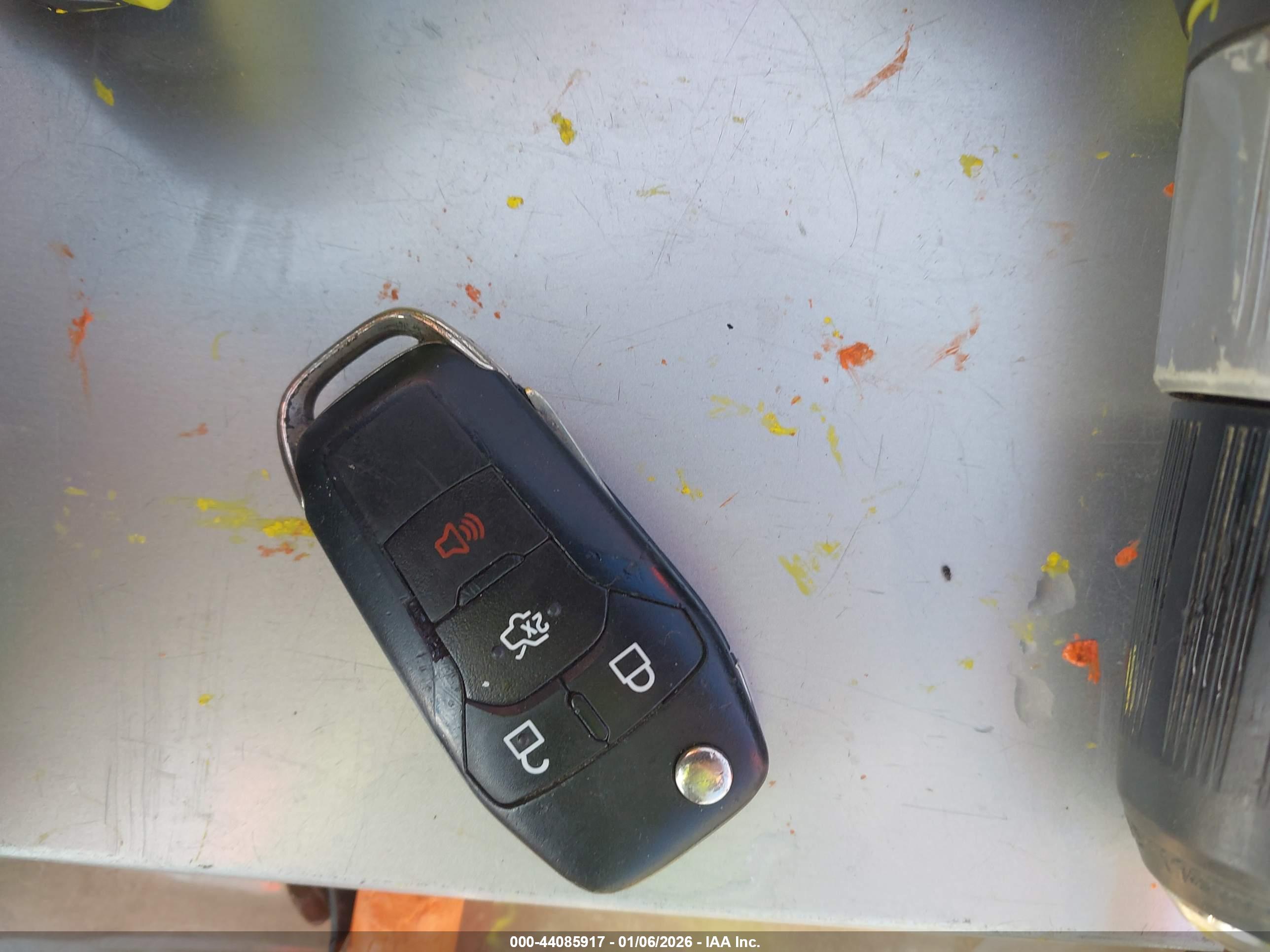 FORD FUSION image 11