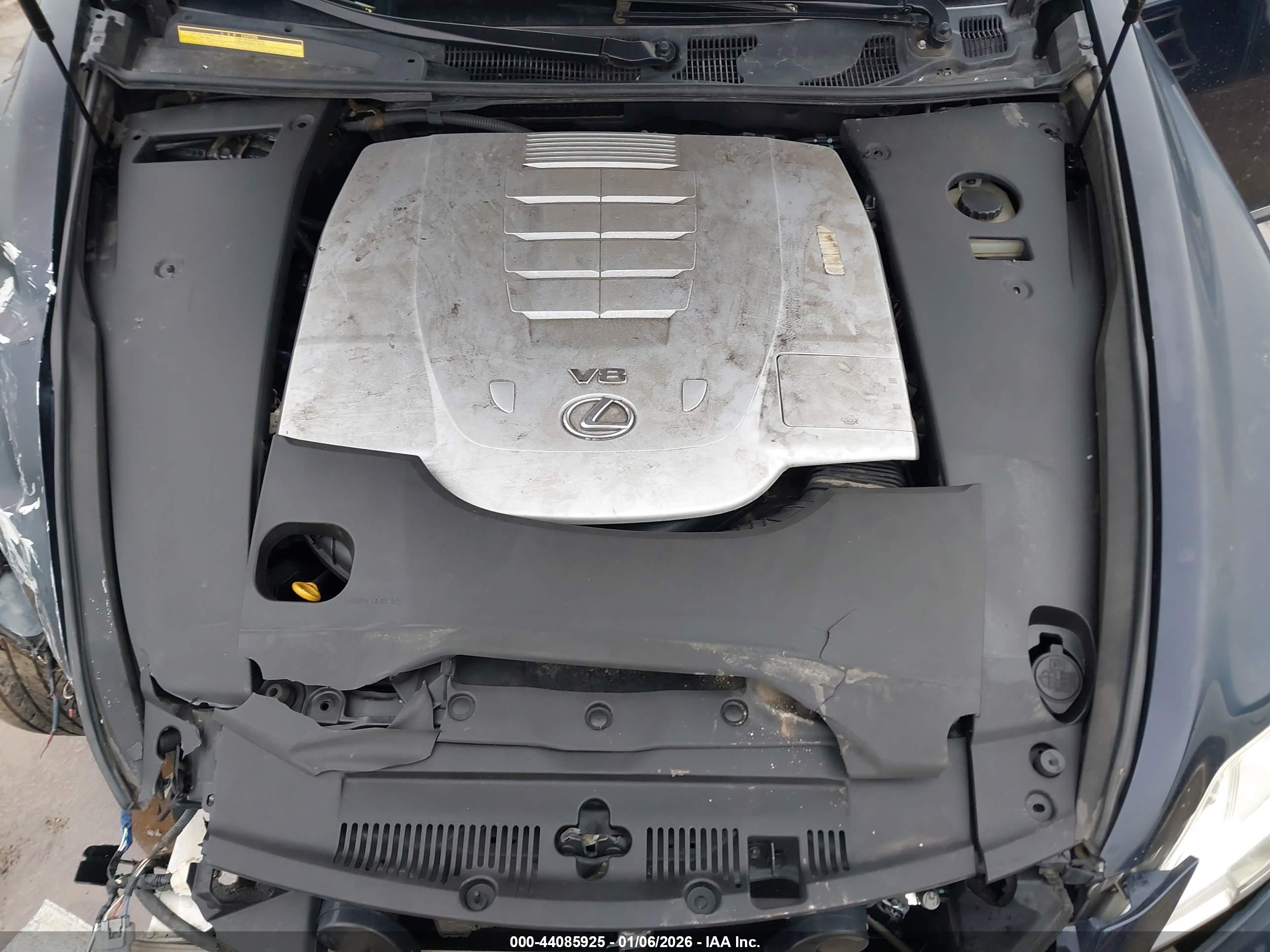 LEXUS LS image 10