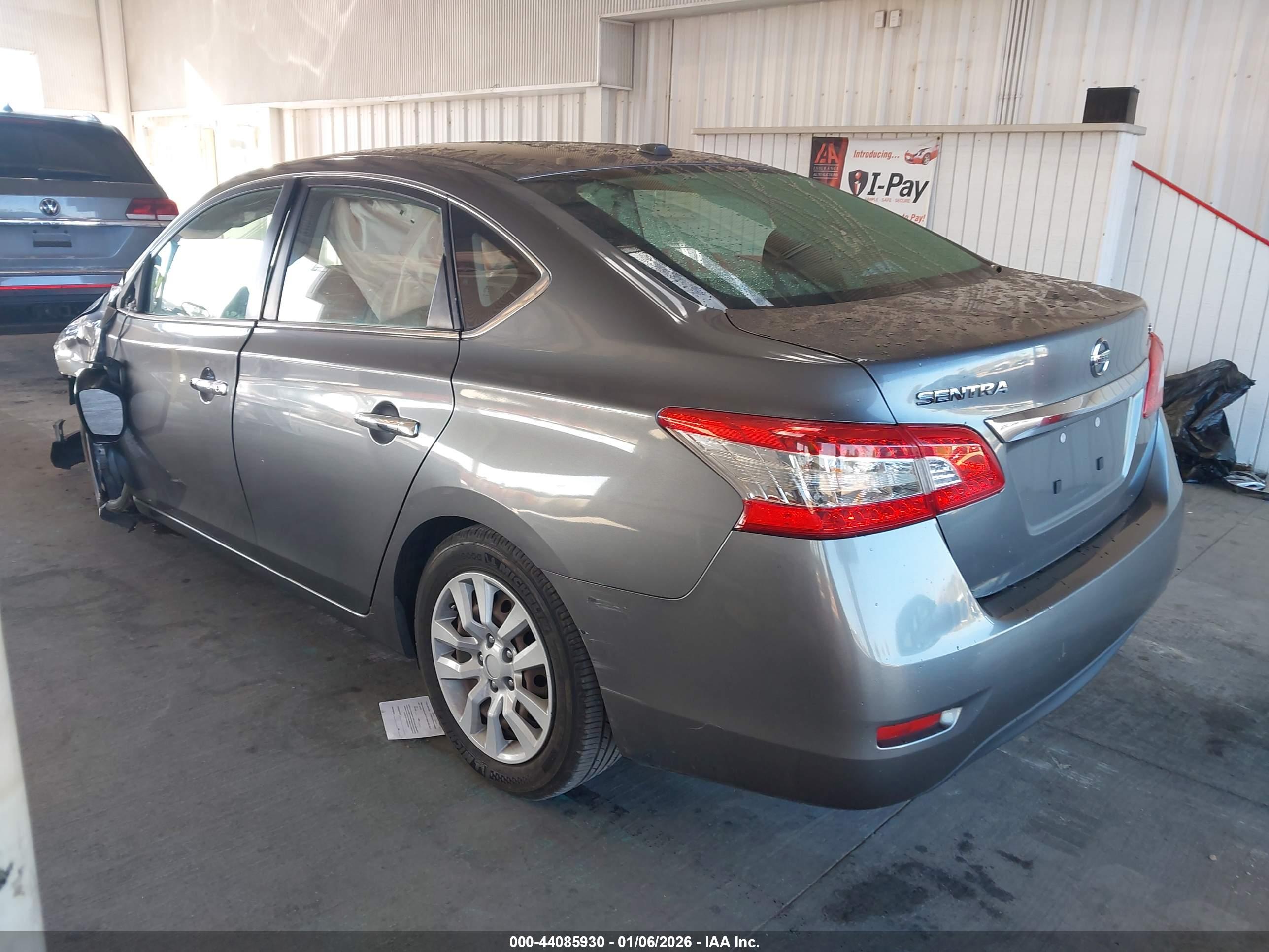 NISSAN SENTRA image 3