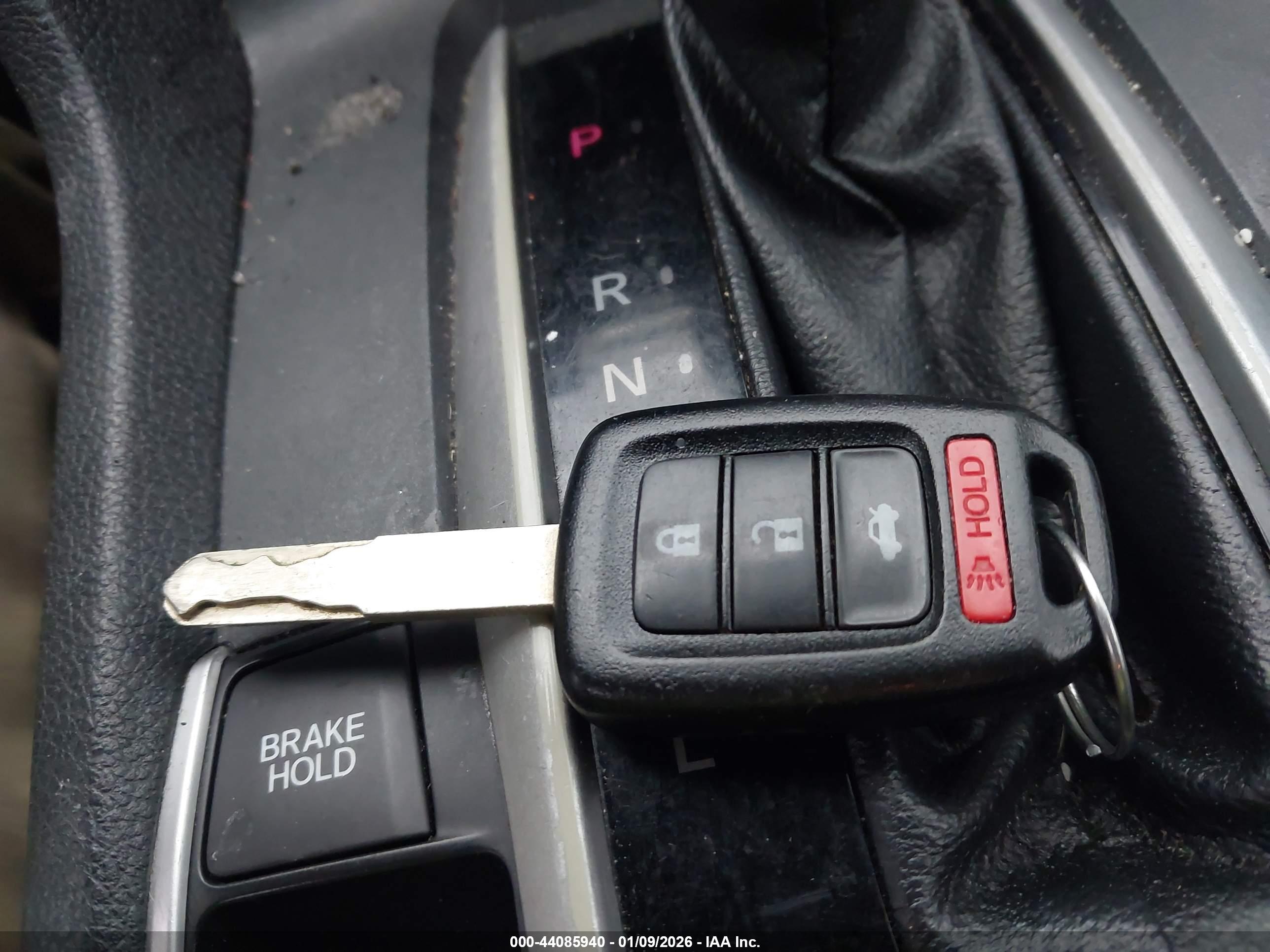 HONDA CIVIC image 11