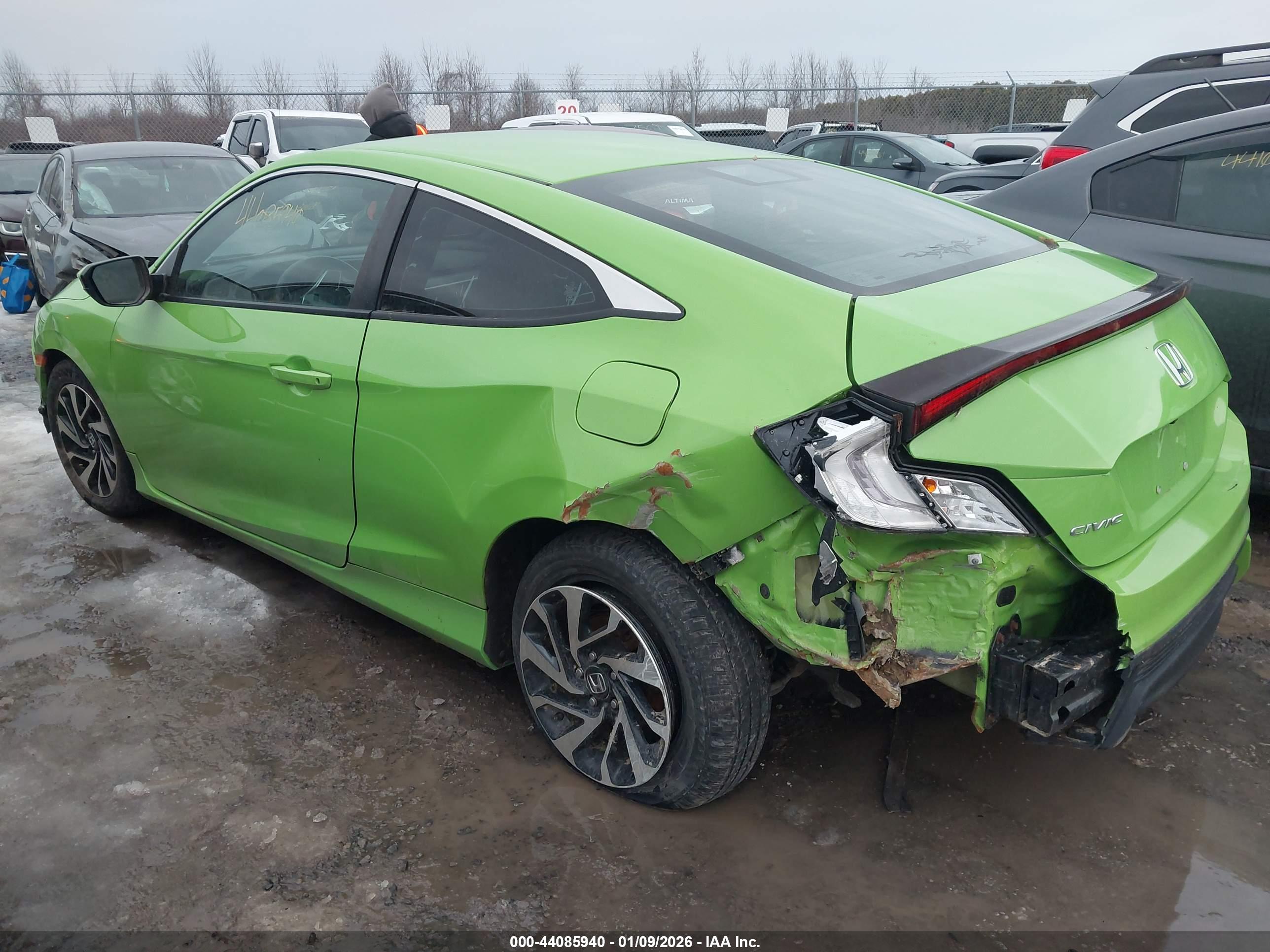 HONDA CIVIC image 3