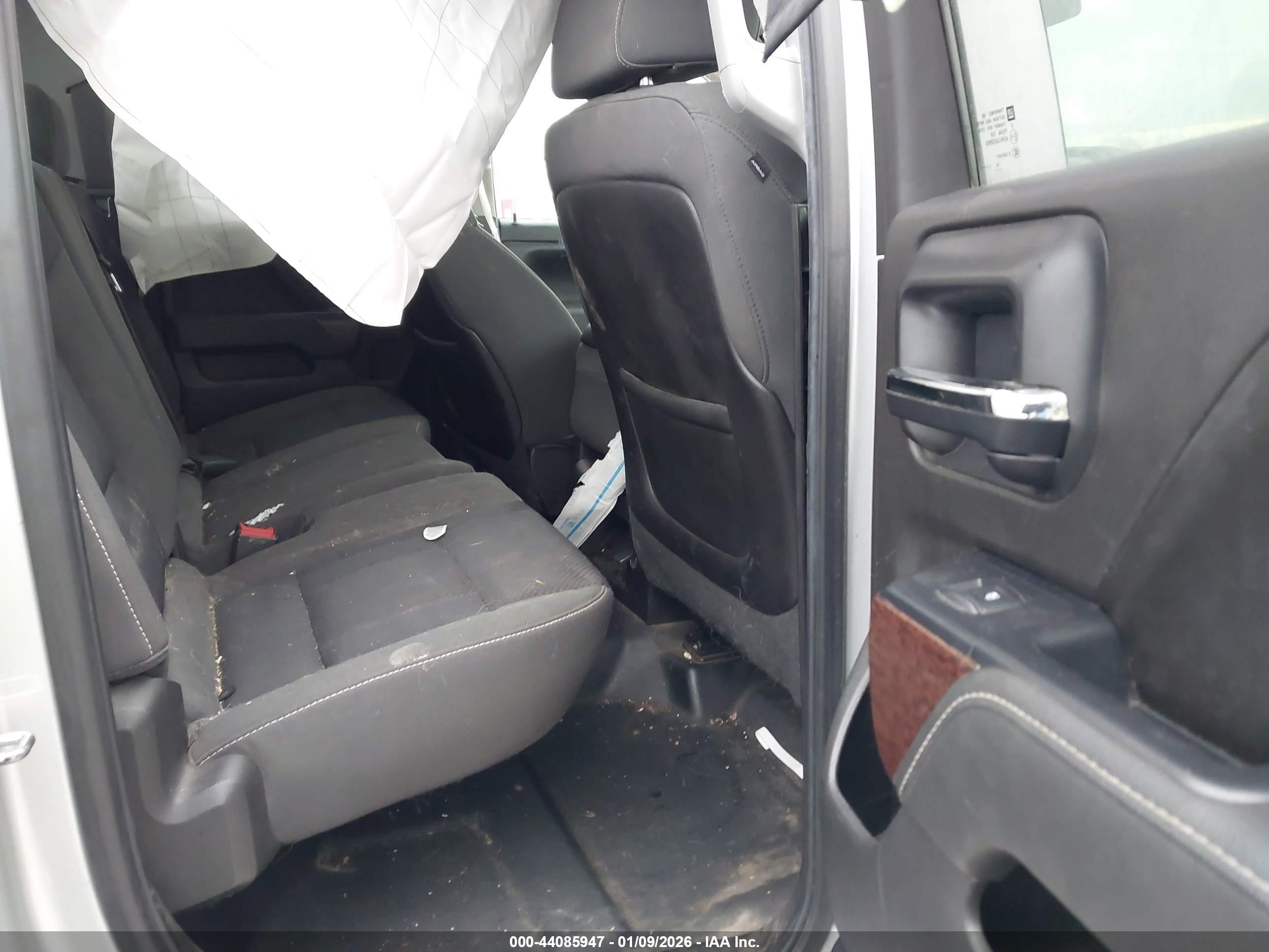 GMC SIERRA image 8