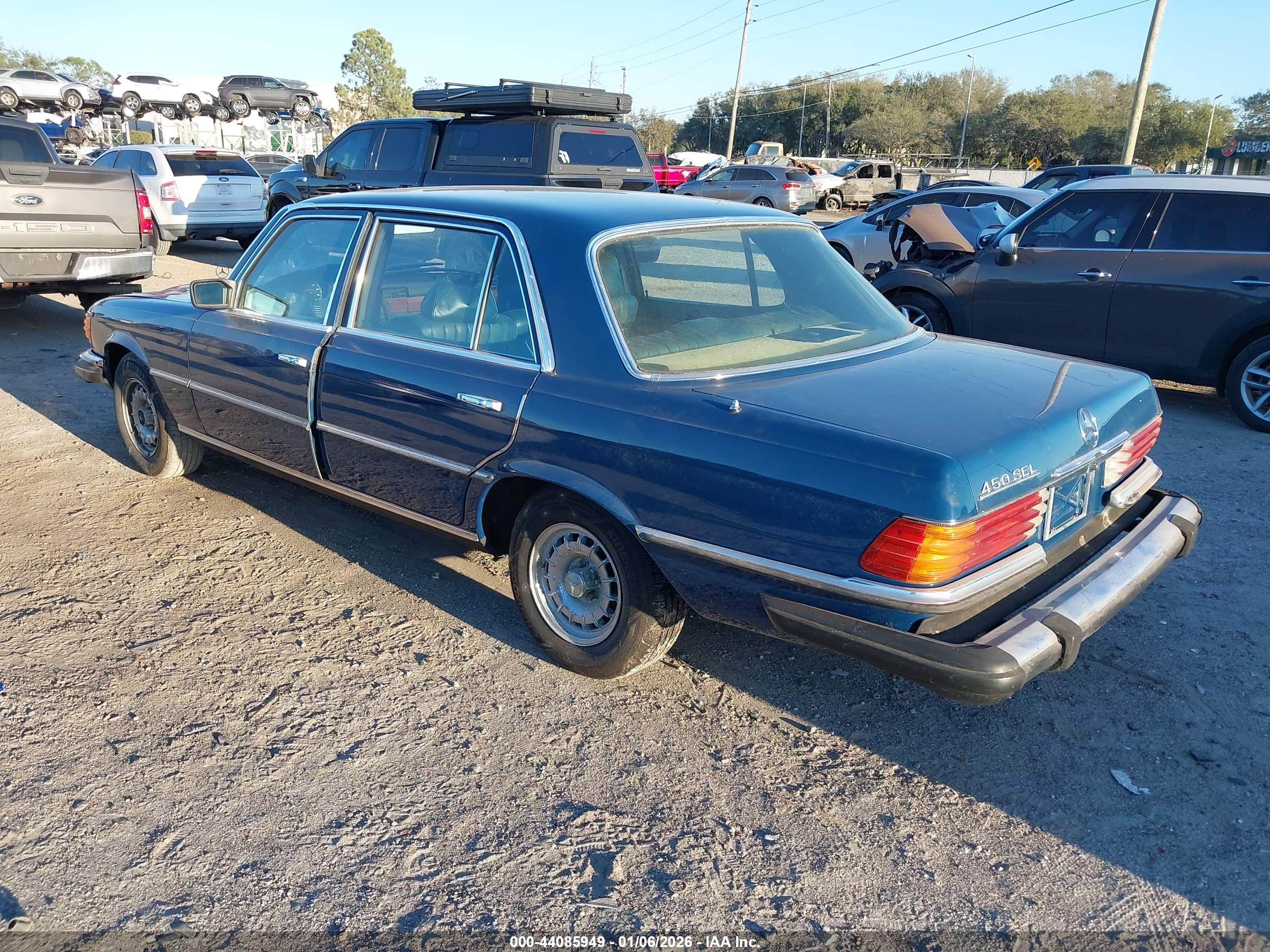 MERCEDES 450 image 3