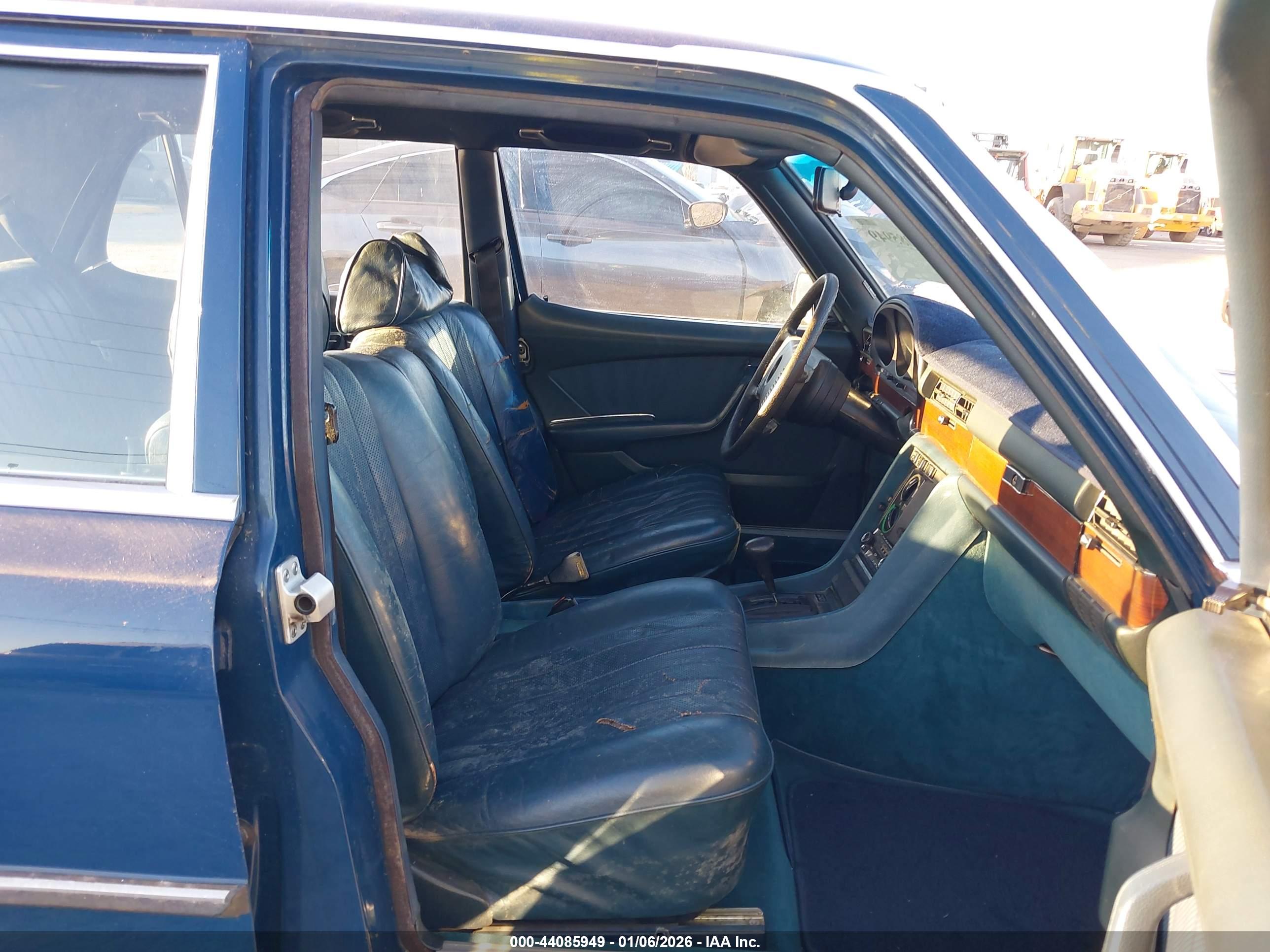 MERCEDES 450 image 5