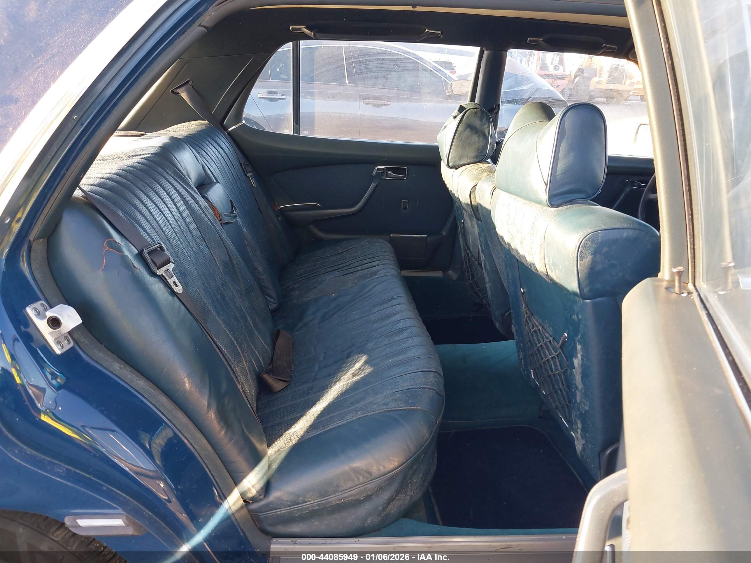 MERCEDES 450 image 8