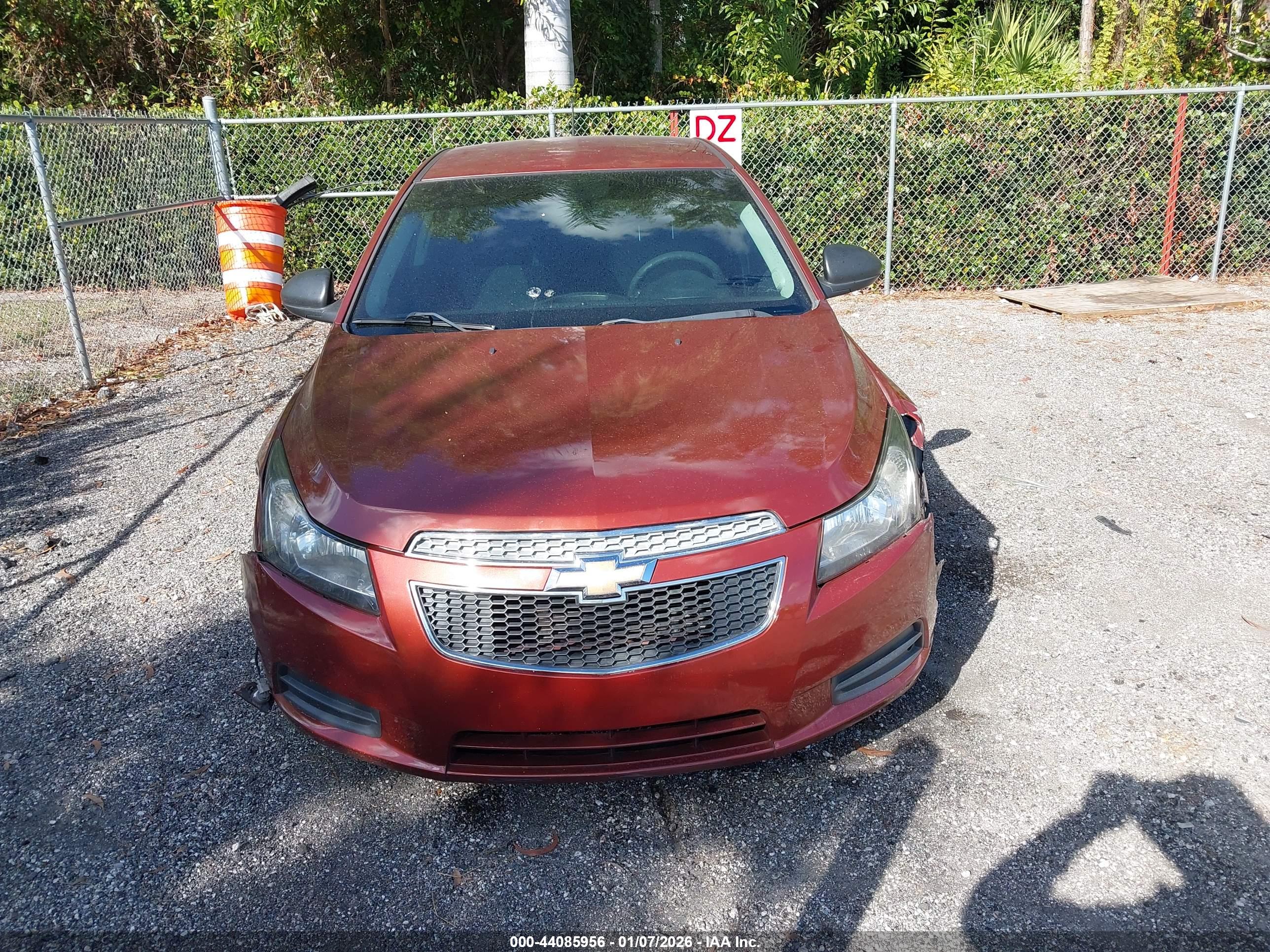 CHEVROLET CRUZE image 6