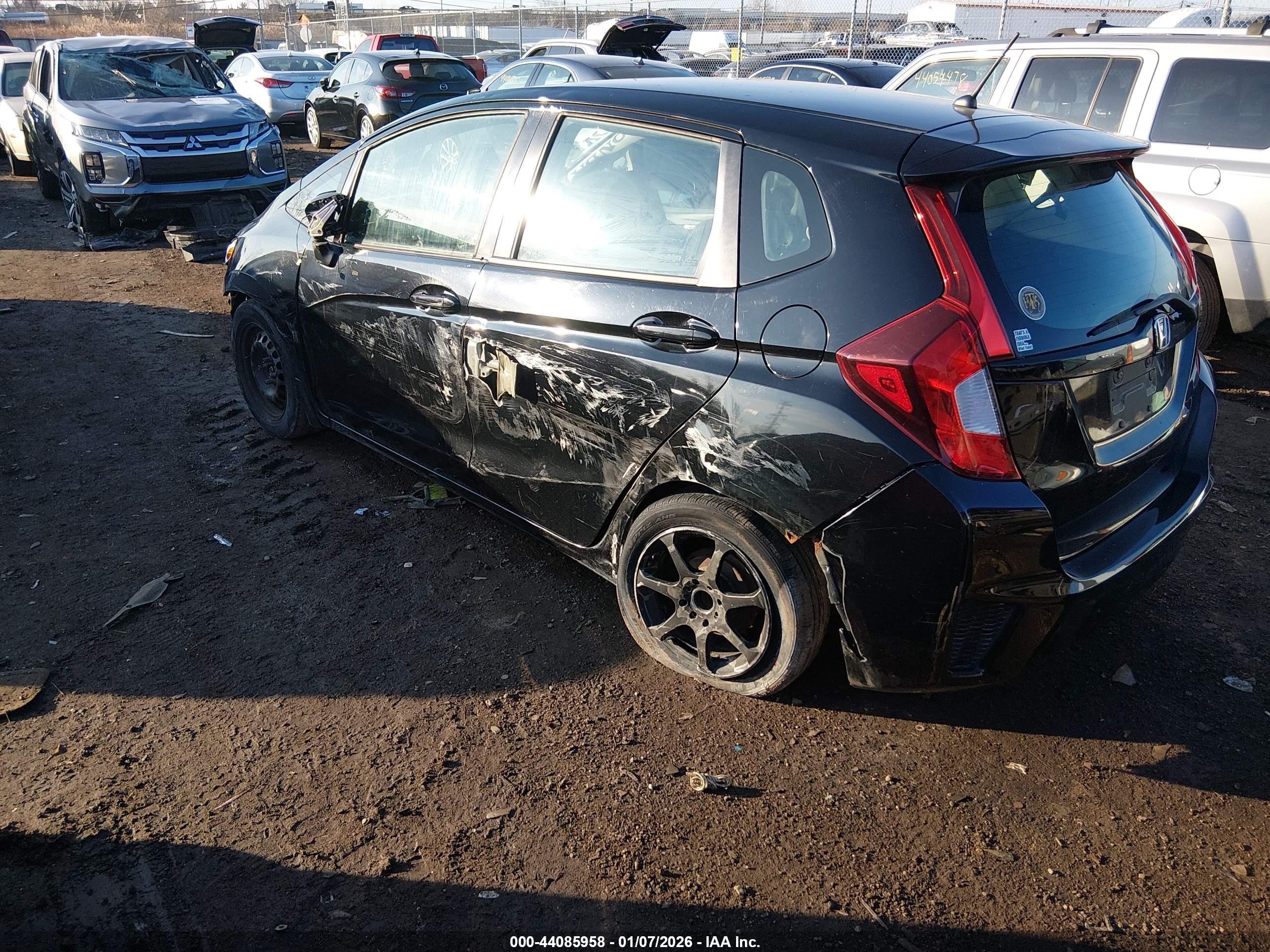 HONDA FIT image 3