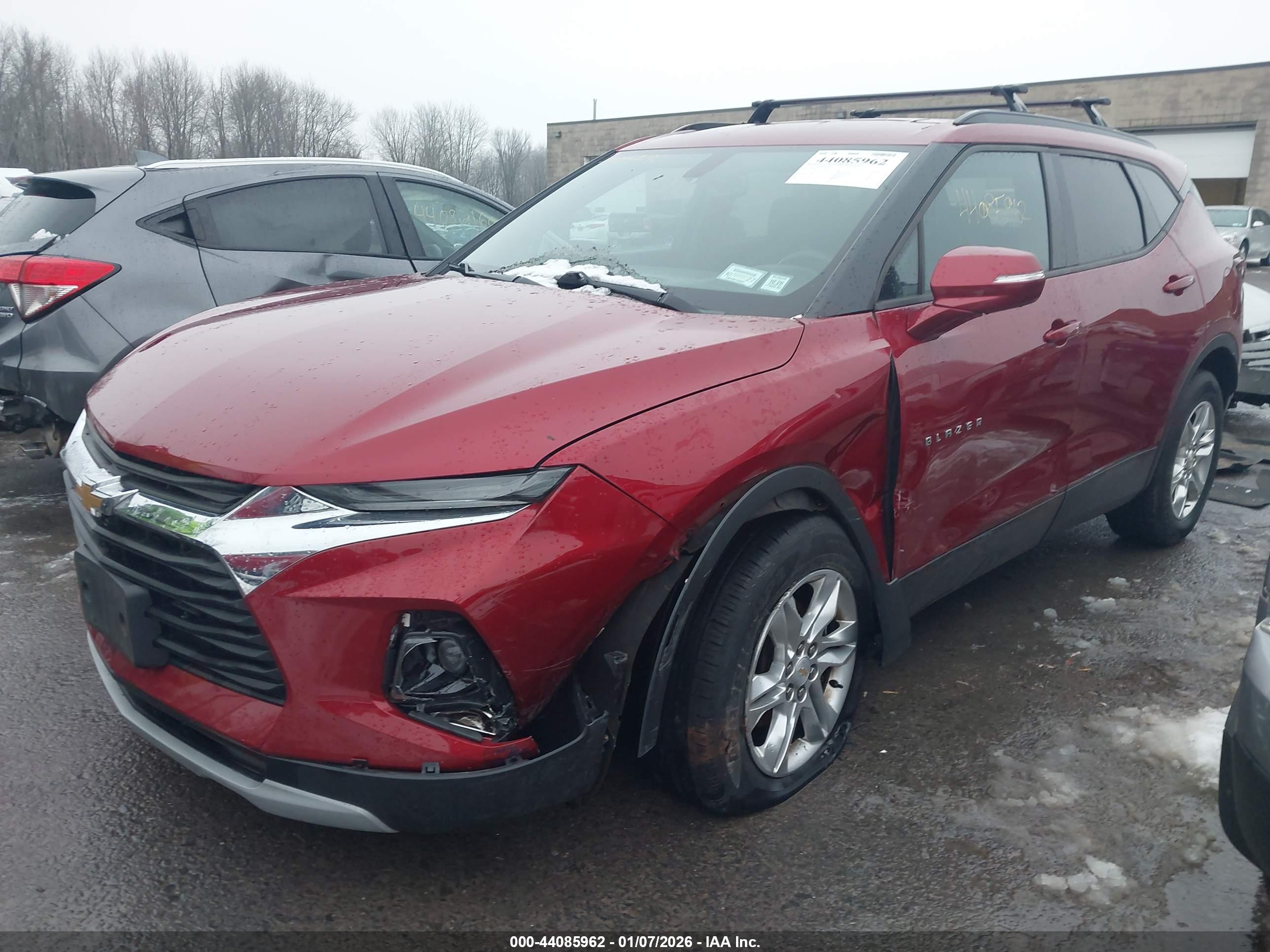CHEVROLET BLAZER image 2