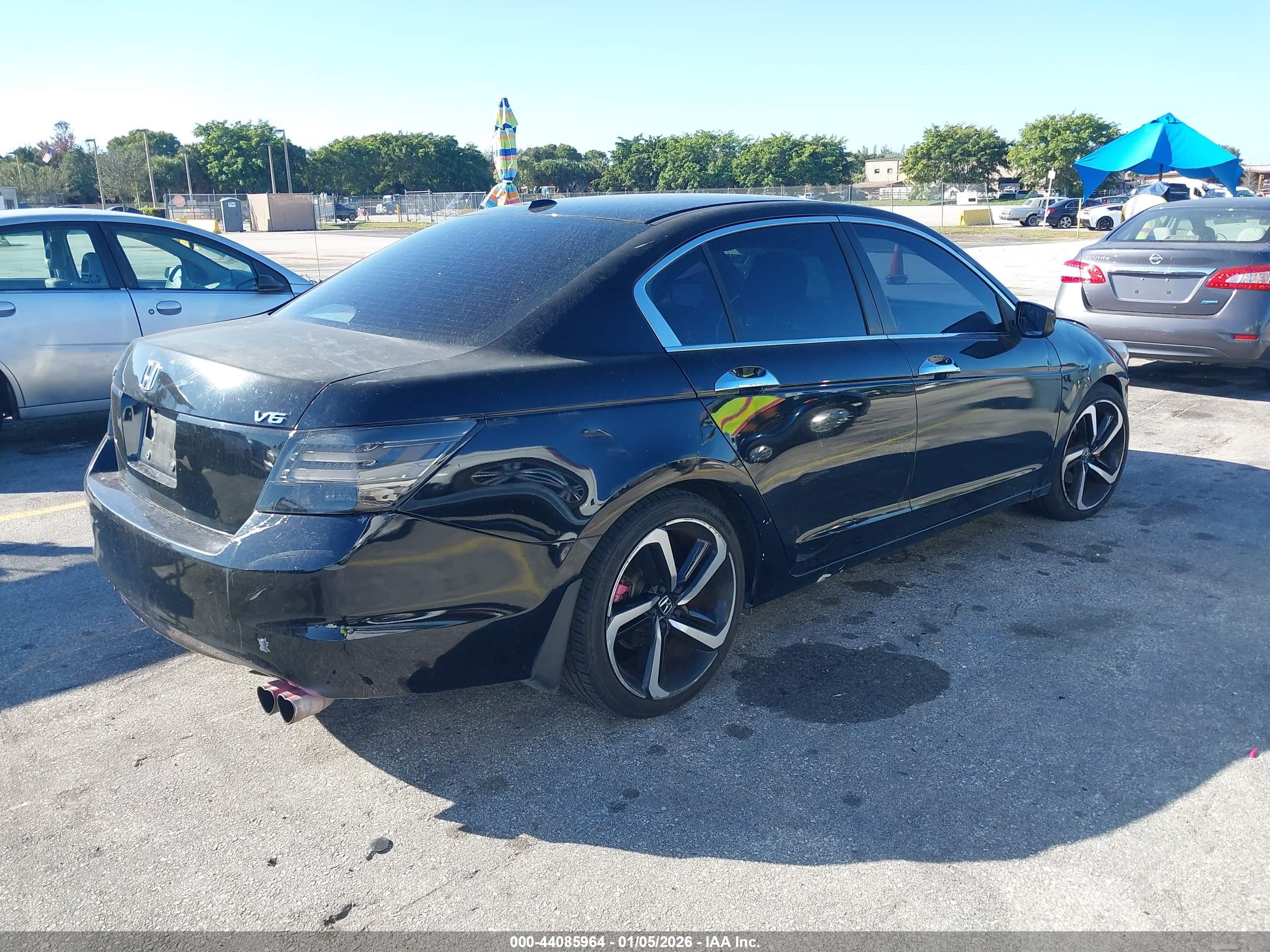 HONDA ACCORD image 4