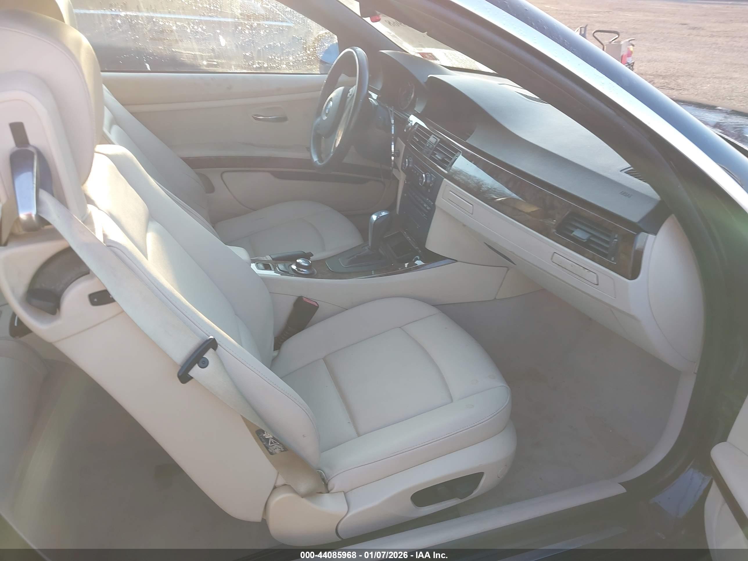 BMW 328I image 5