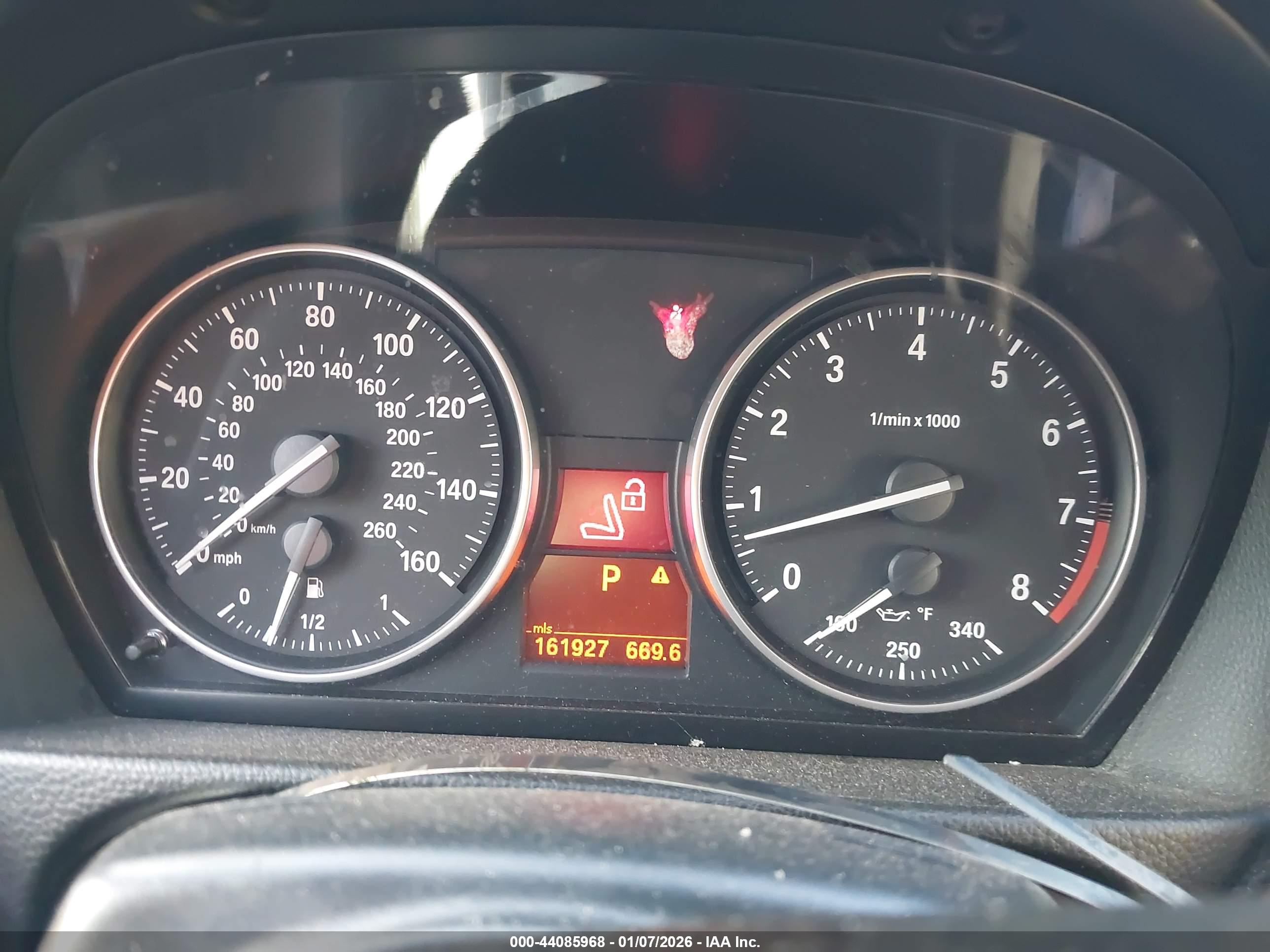 BMW 328I image 7