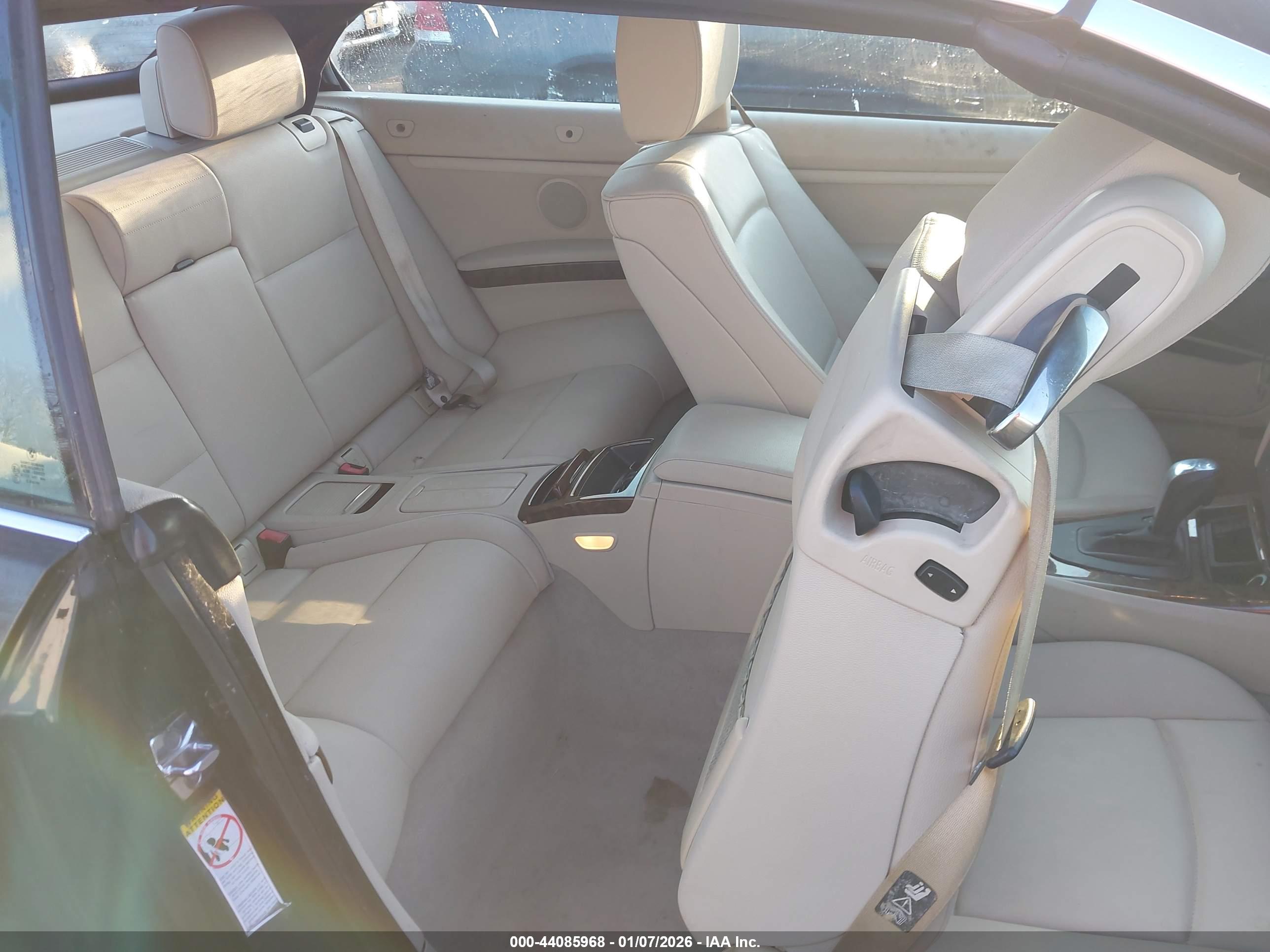 BMW 328I image 8