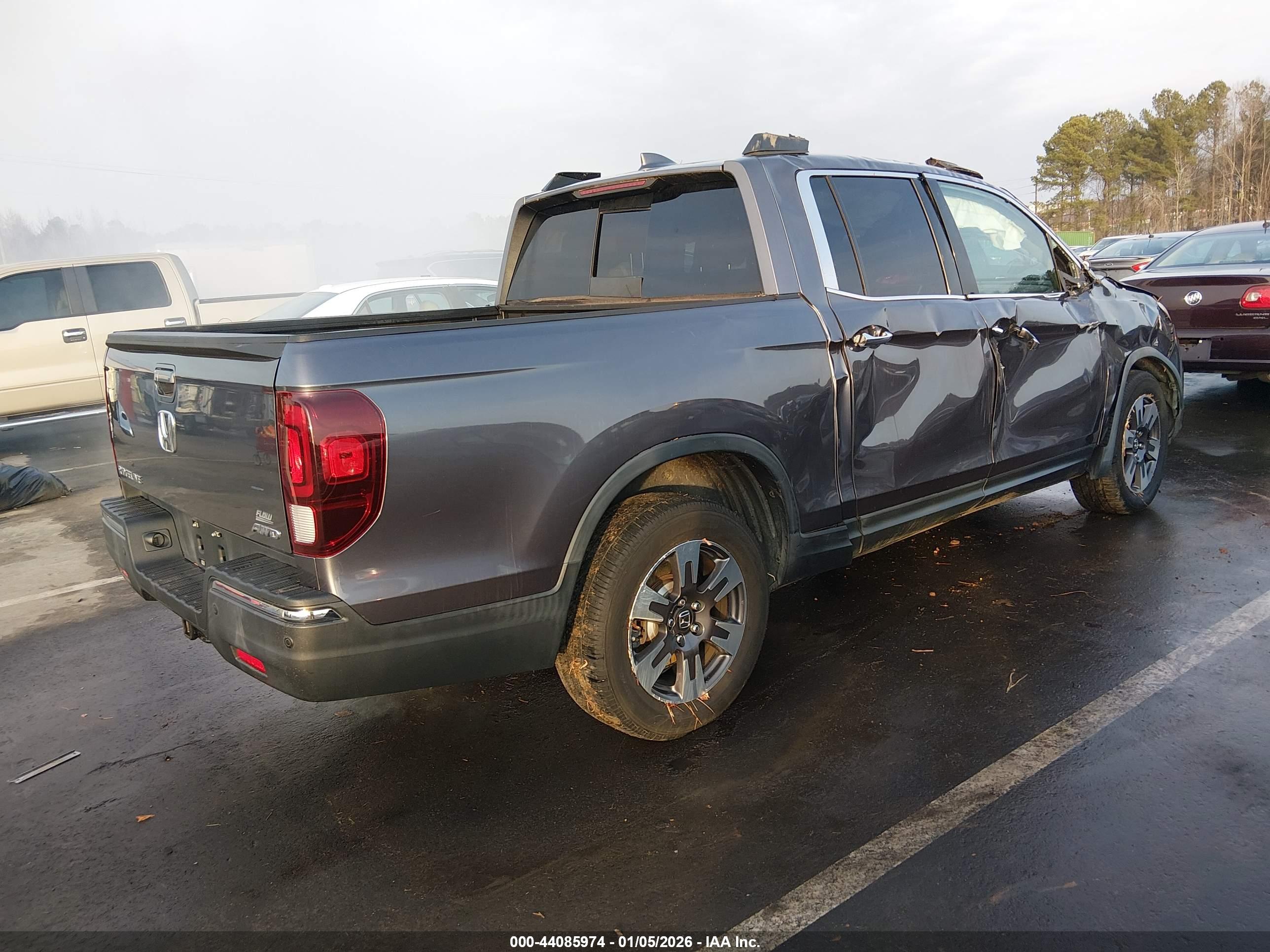 HONDA RIDGELINE image 4