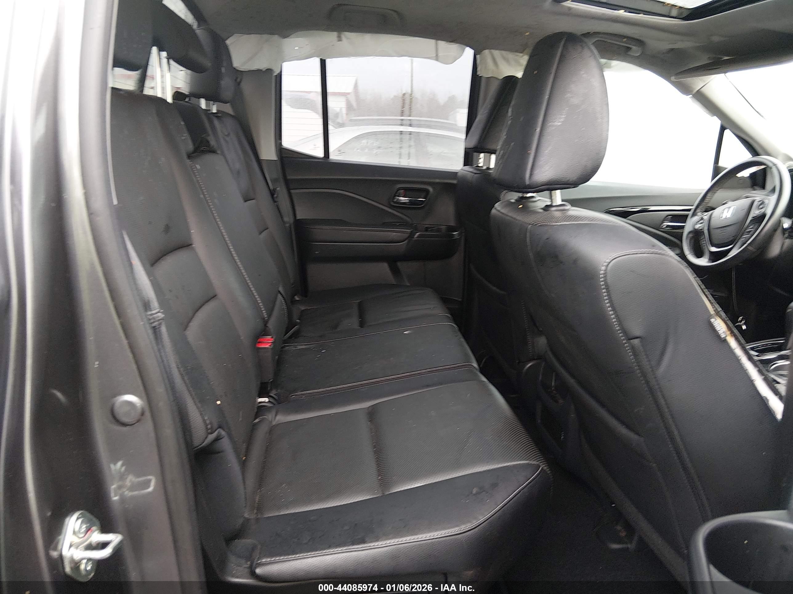 HONDA RIDGELINE image 8