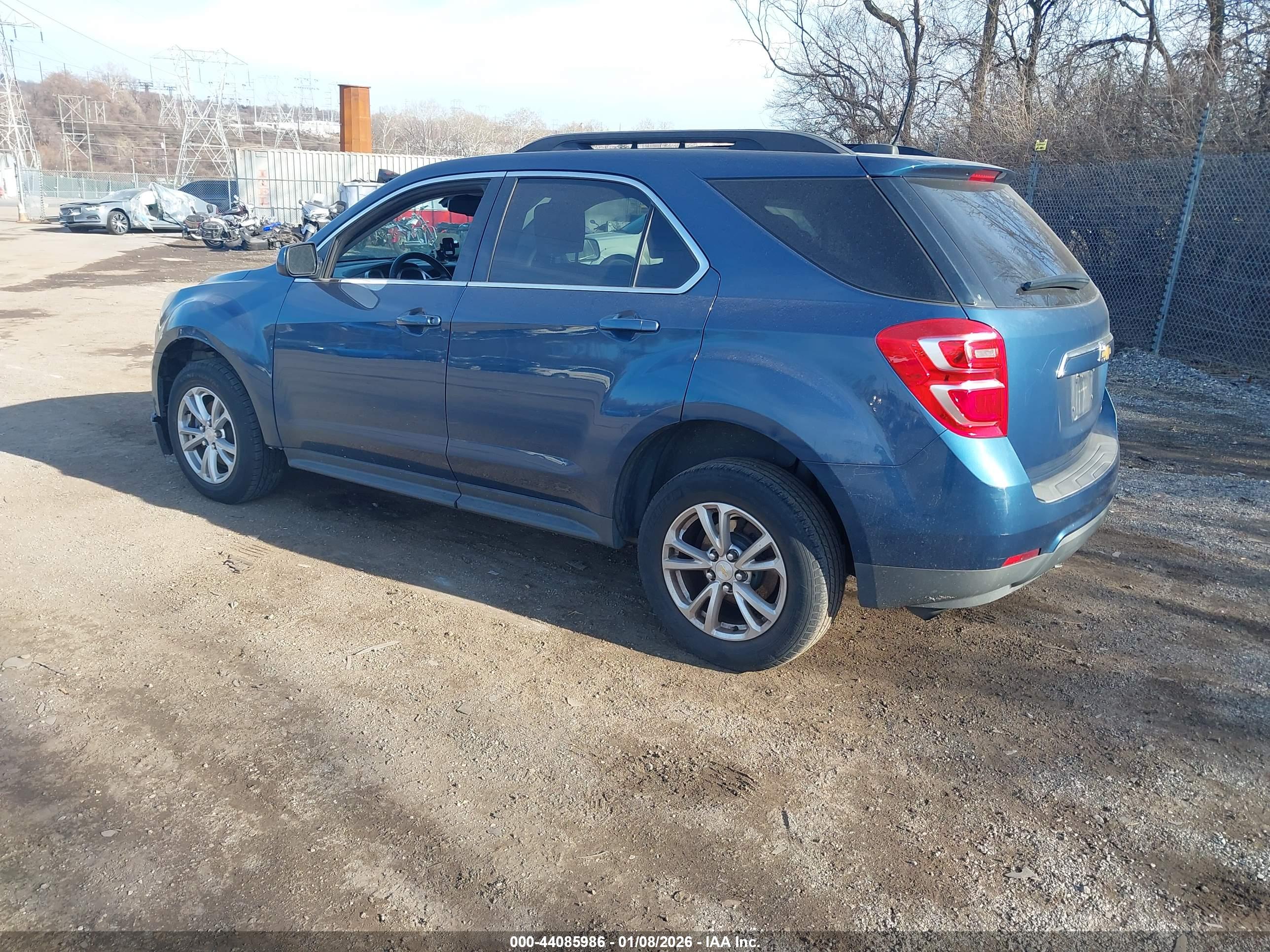 CHEVROLET EQUINOX image 3