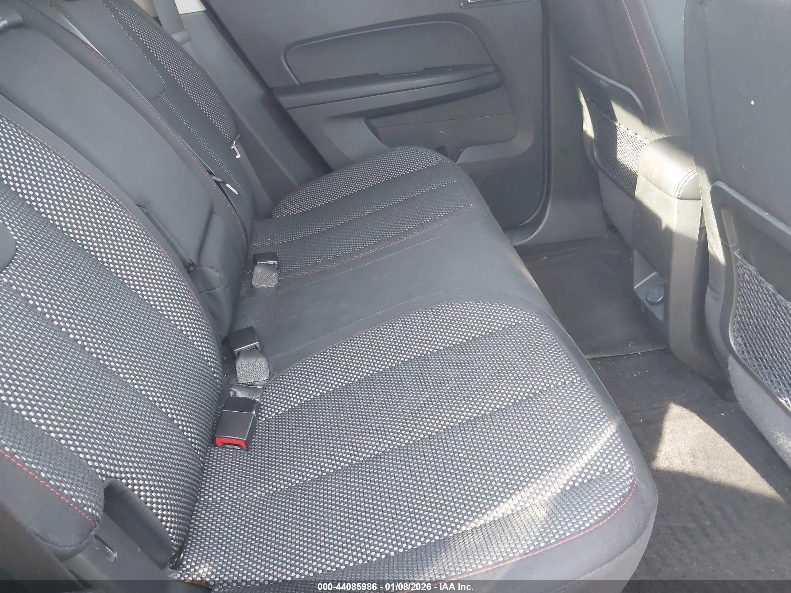 CHEVROLET EQUINOX image 8
