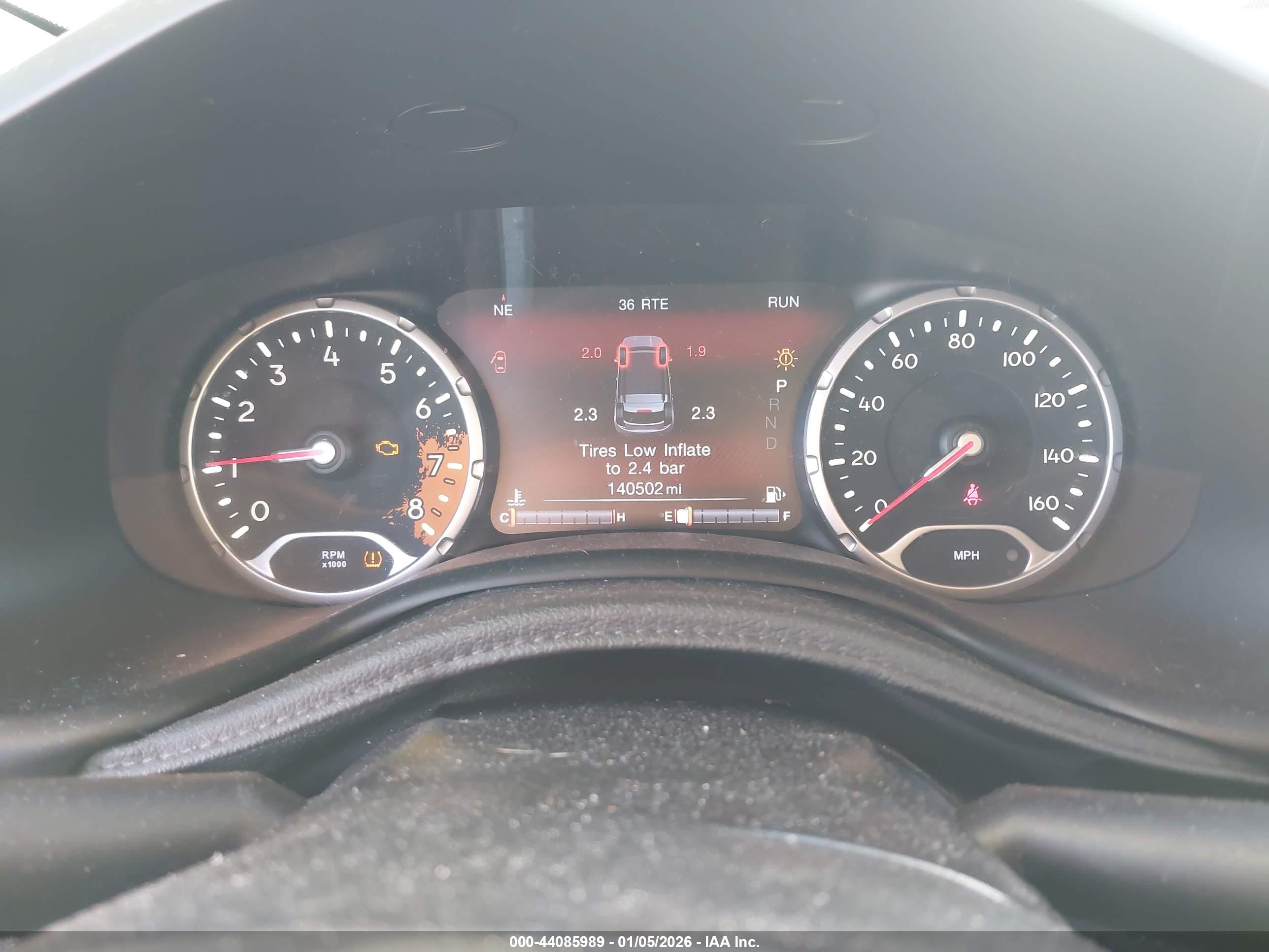 JEEP RENEGADE image 7