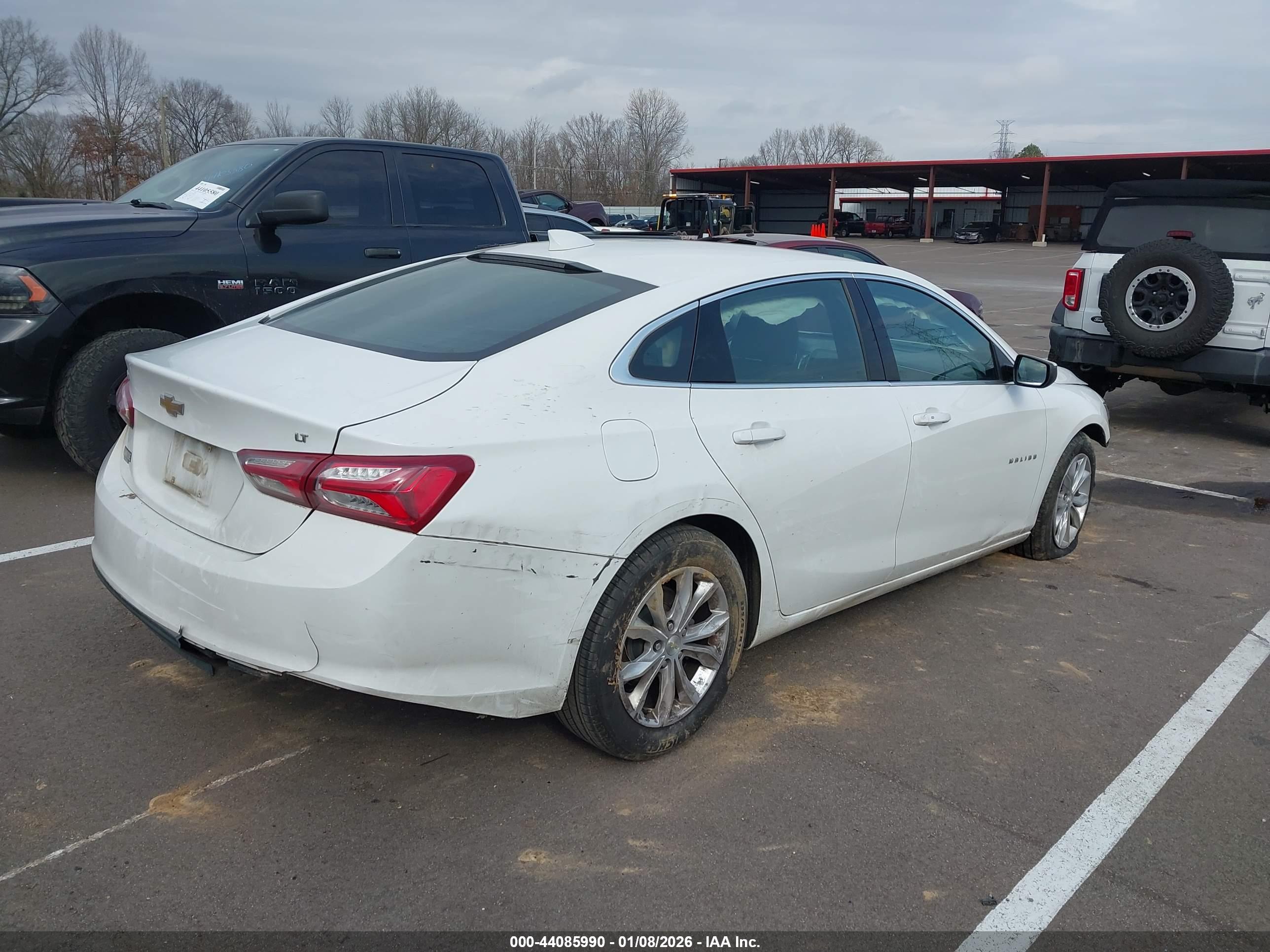 CHEVROLET MALIBU image 4