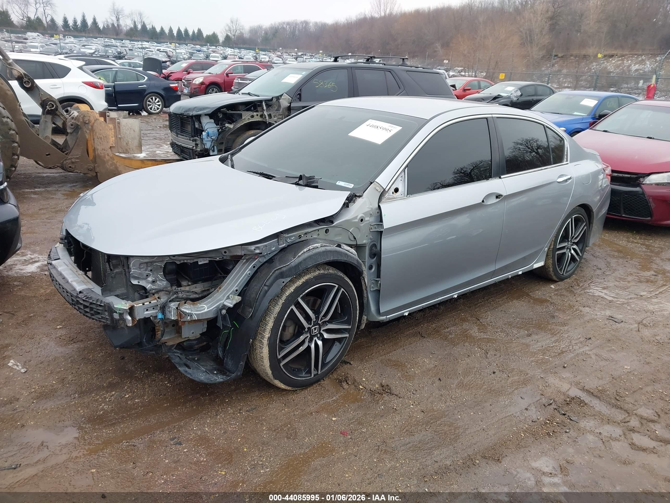 HONDA ACCORD image 2
